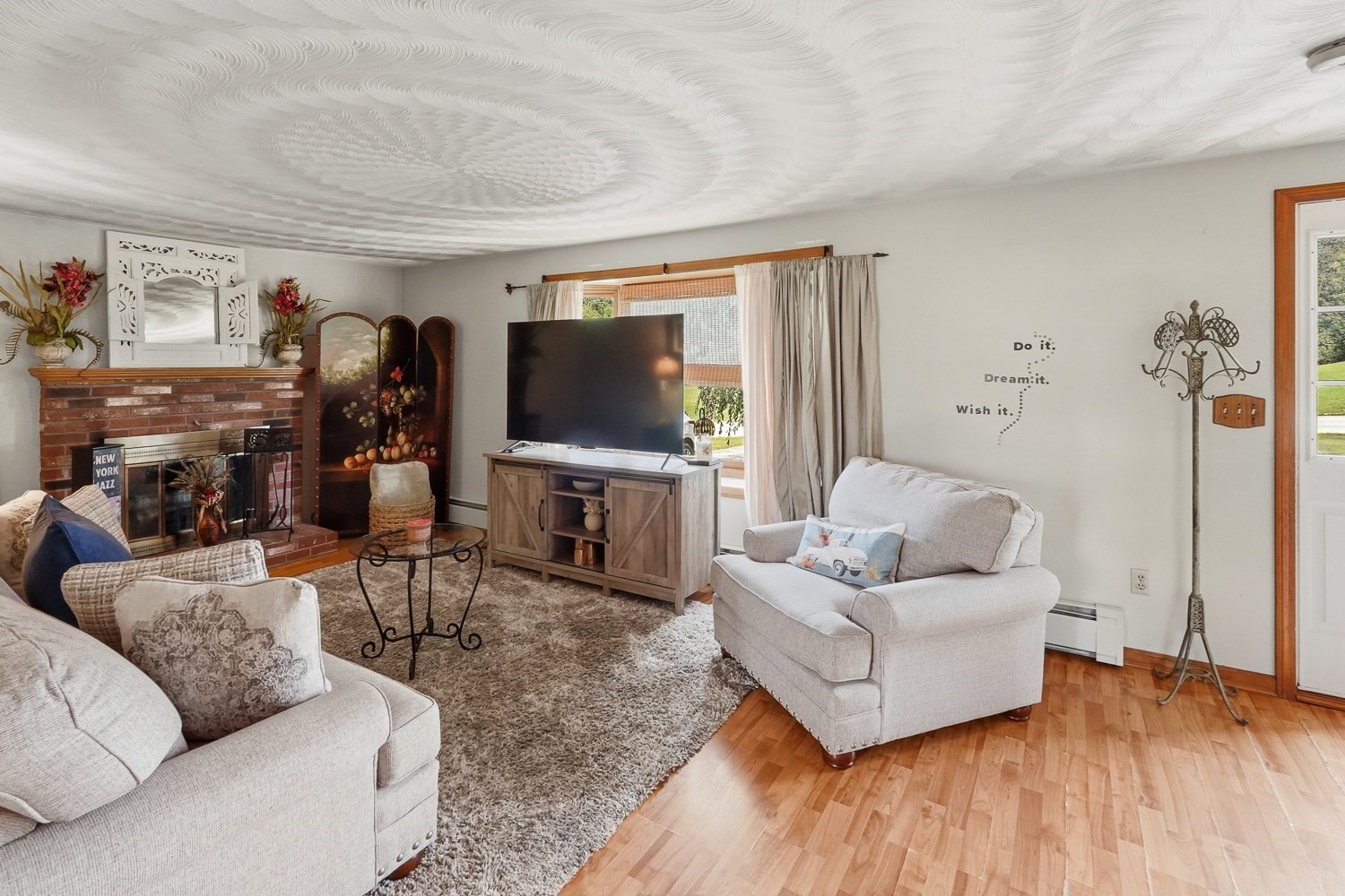 4 Henry Marsh Rd # B Property Photo 17