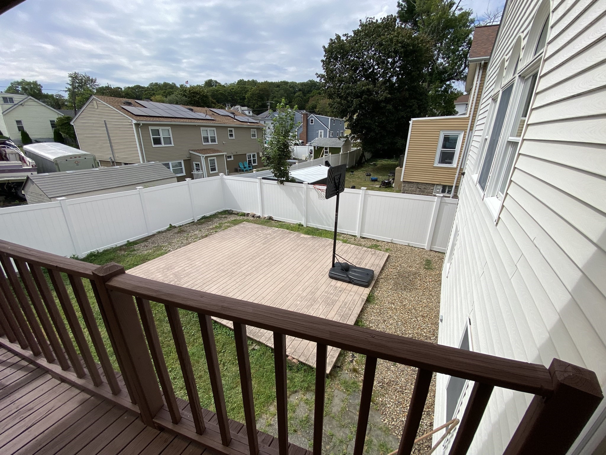27 Fenwick Property Photo 4