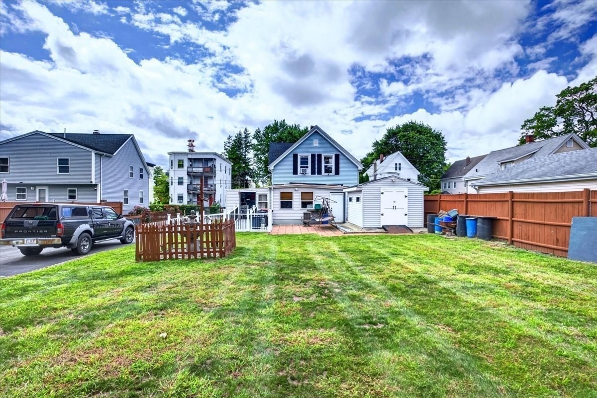 37 Taber Ave Property Photo 26