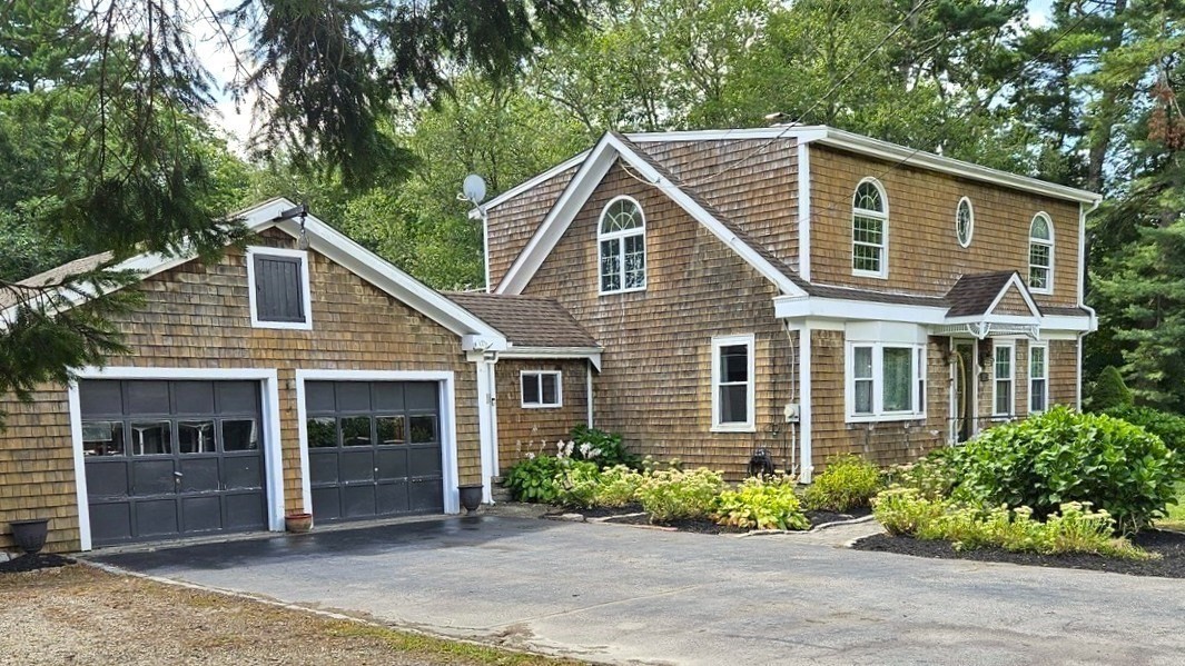 115 Acushnet Rd Property Photo 1