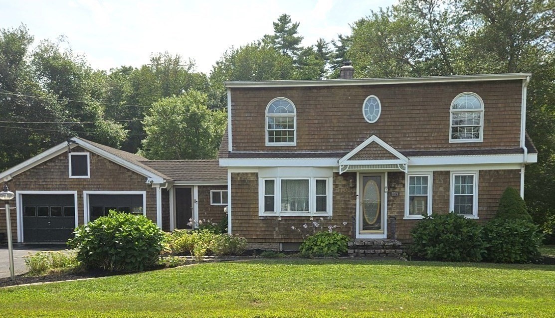 115 Acushnet Rd Property Photo 2