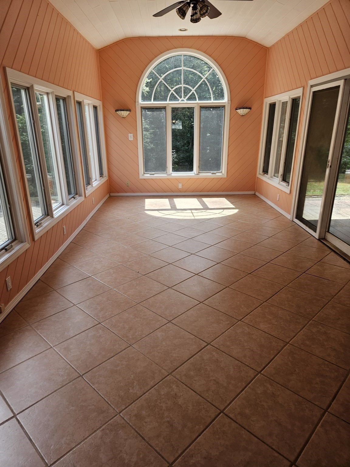 115 Acushnet Rd Property Photo 9
