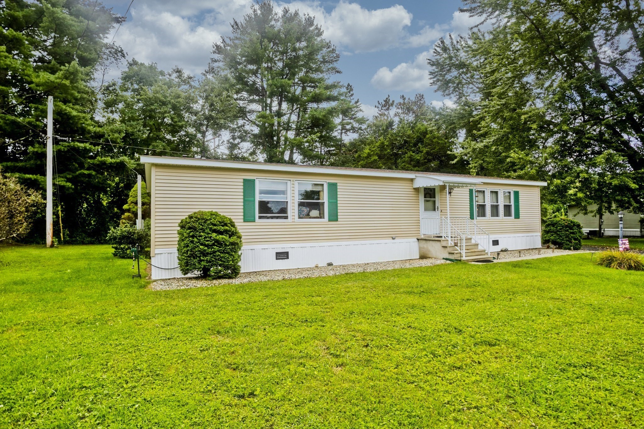 14 Sunnydale Circle Property Photo 3