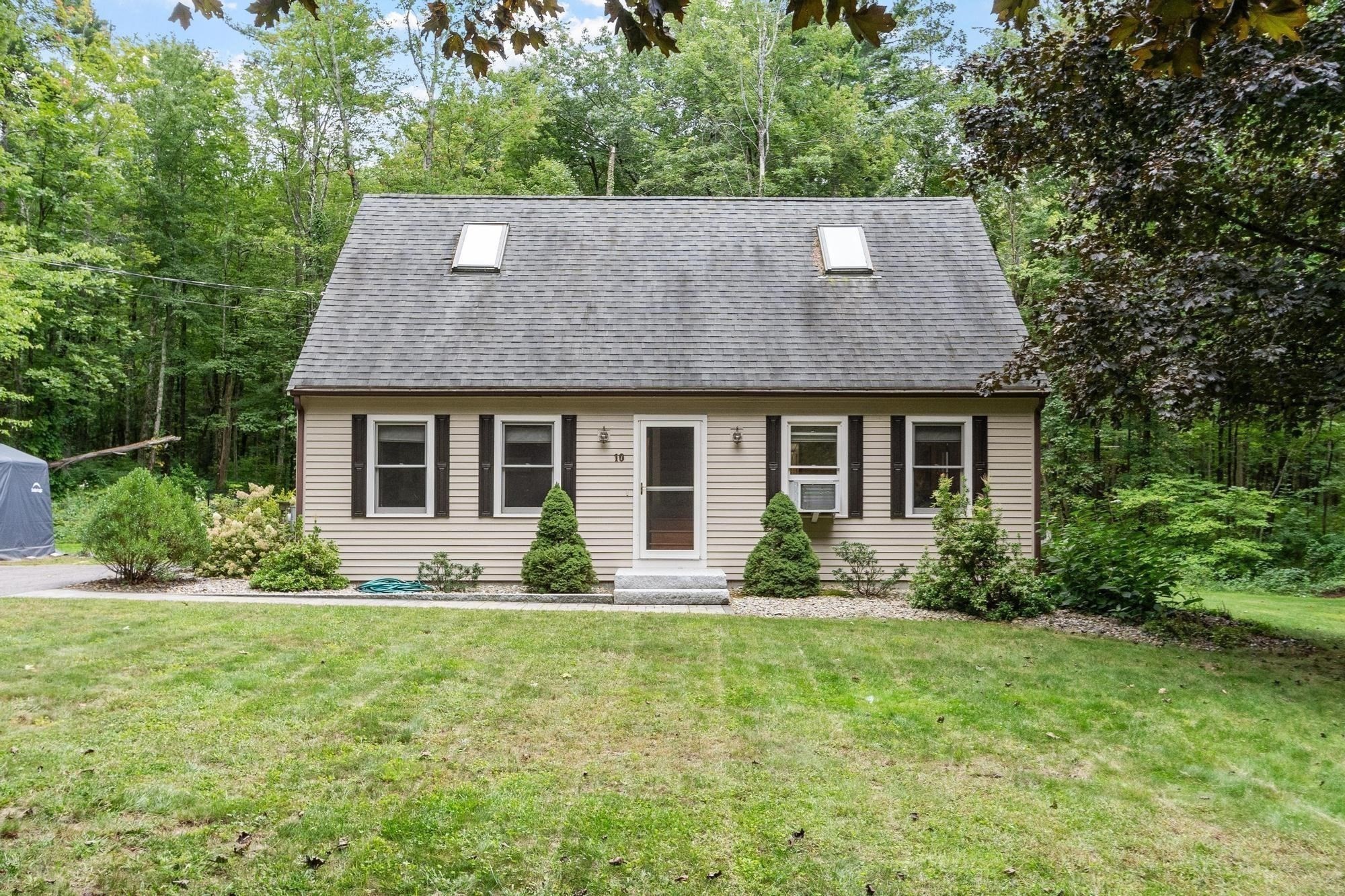 10 Hog Hill Rd Property Photo 4