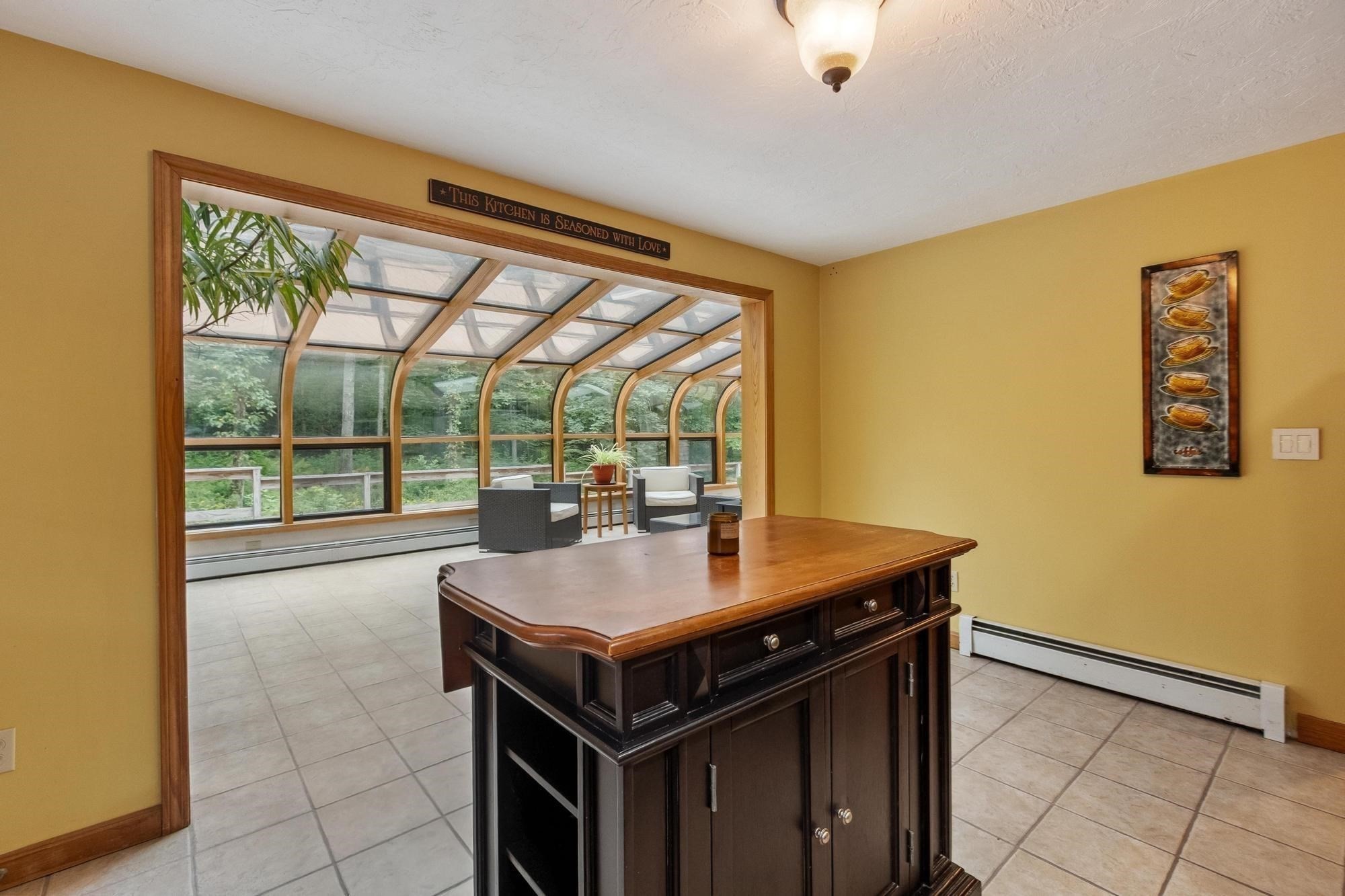 10 Hog Hill Rd Property Photo 12