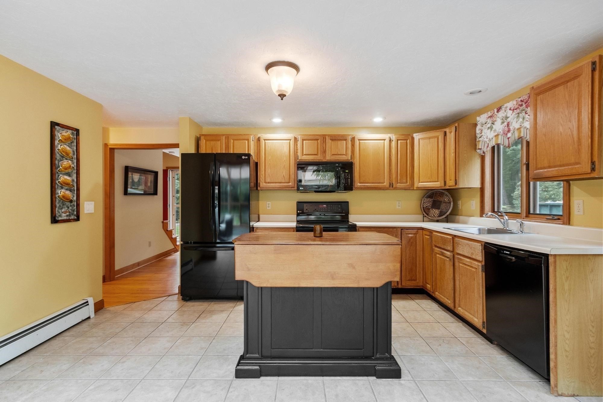10 Hog Hill Rd Property Photo 13
