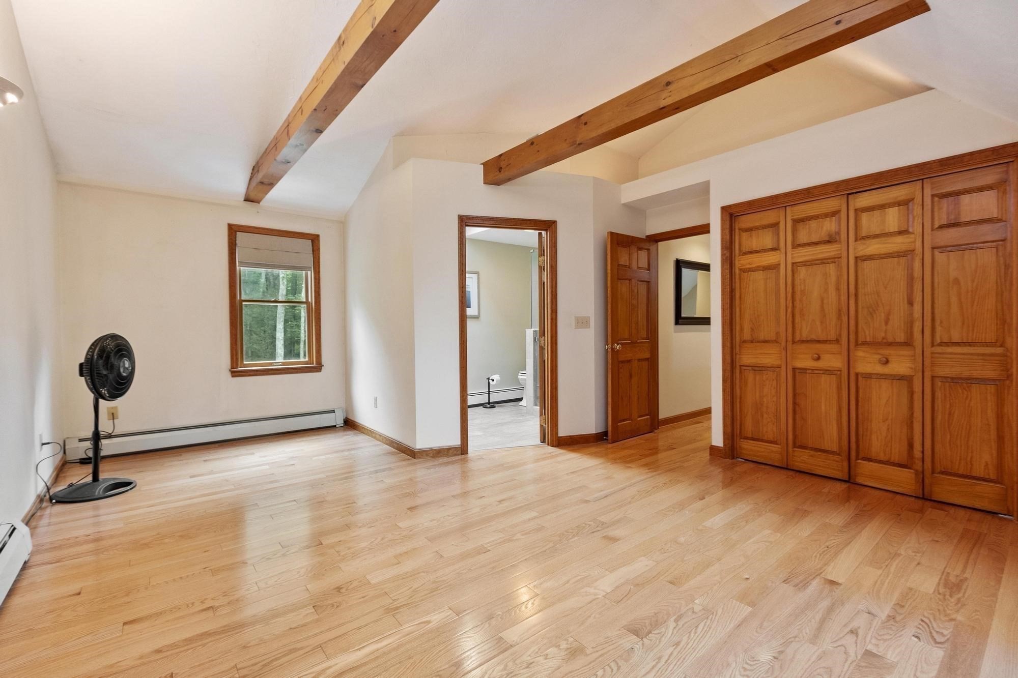 10 Hog Hill Rd Property Photo 26