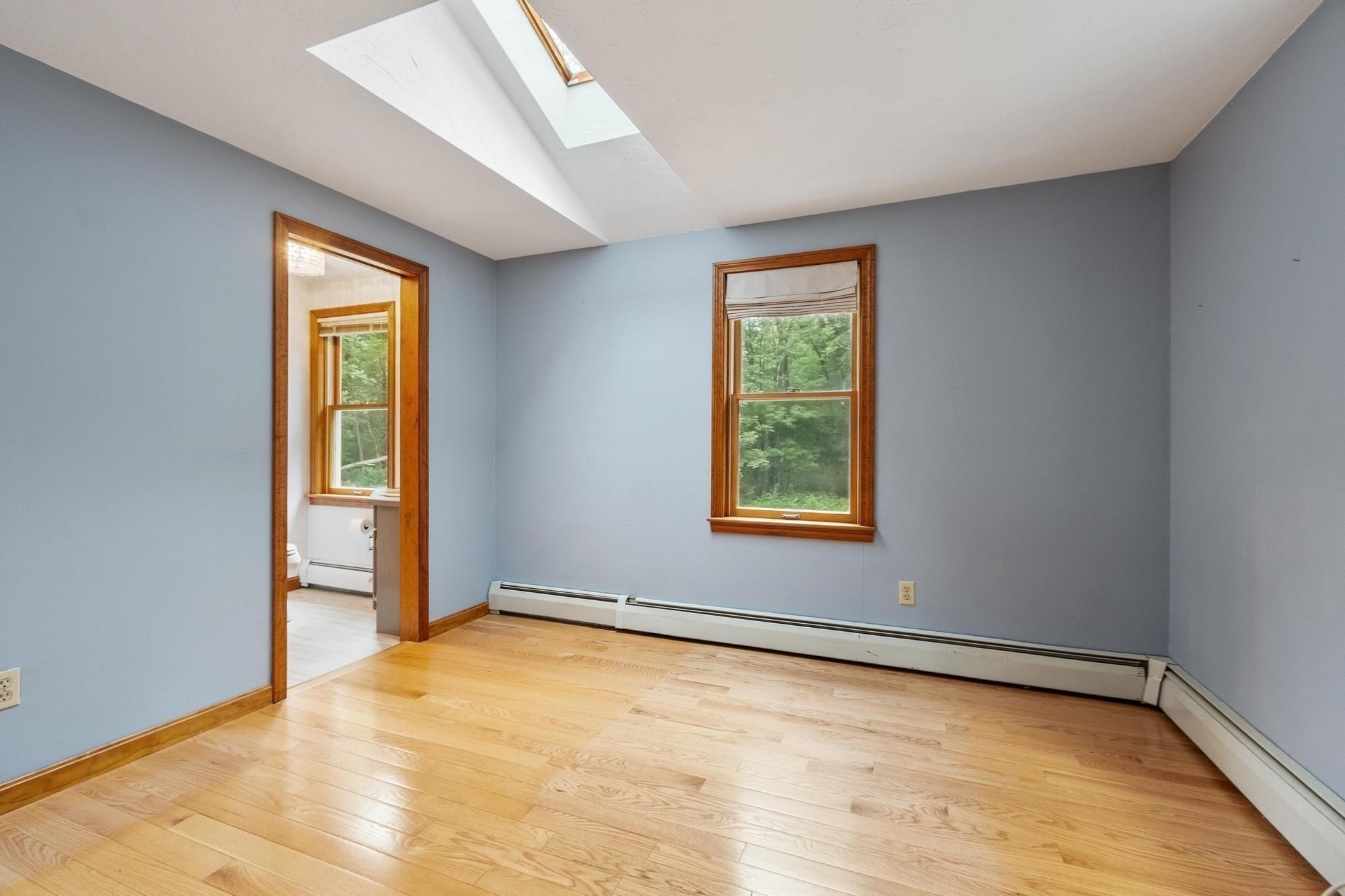 10 Hog Hill Rd Property Photo 32