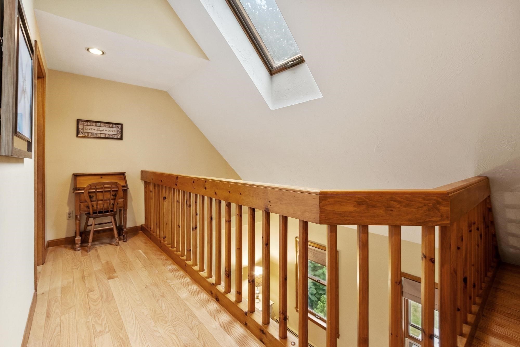 10 Hog Hill Rd Property Photo 34