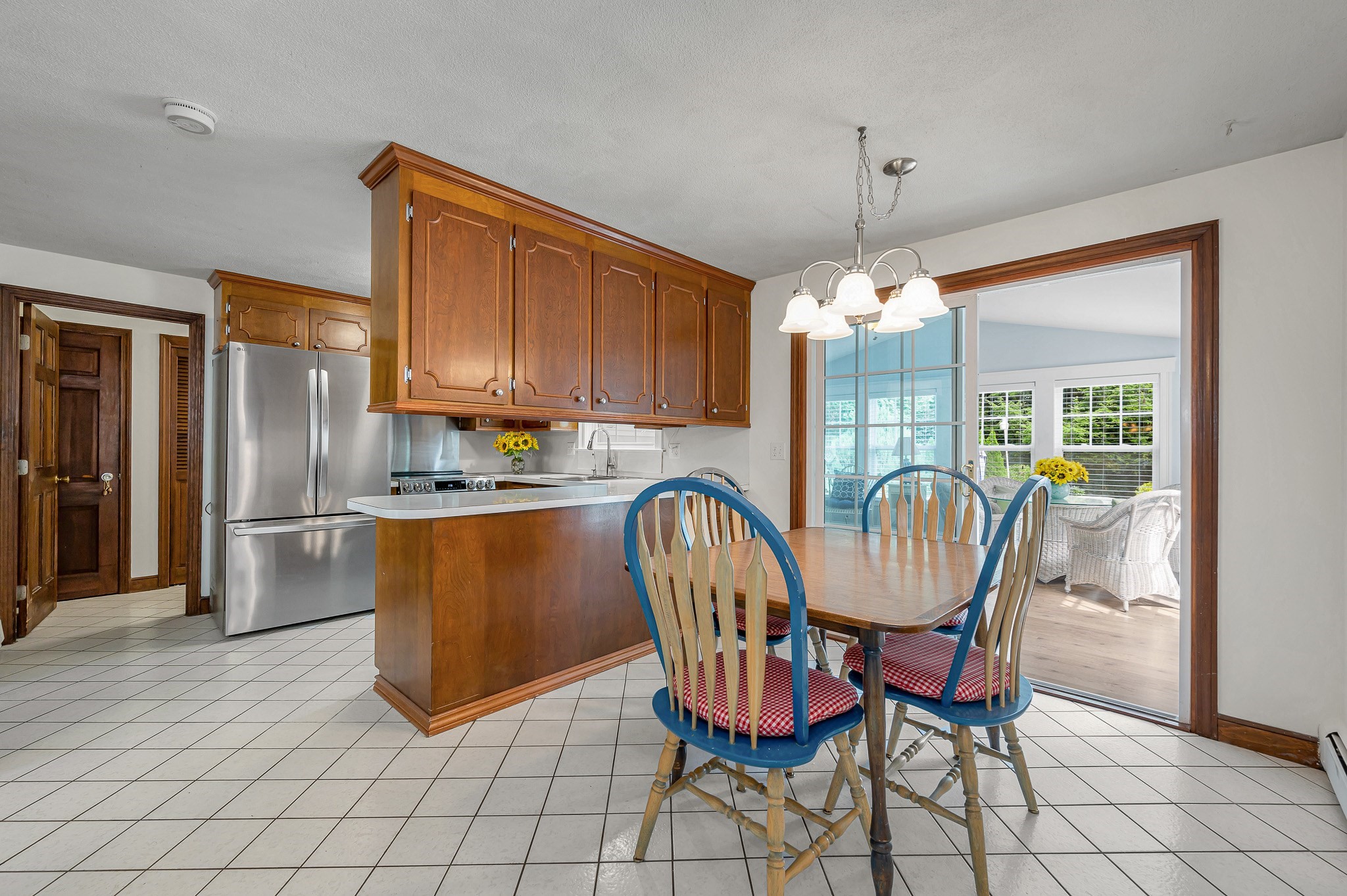 6 Murphy Circle Property Photo 9