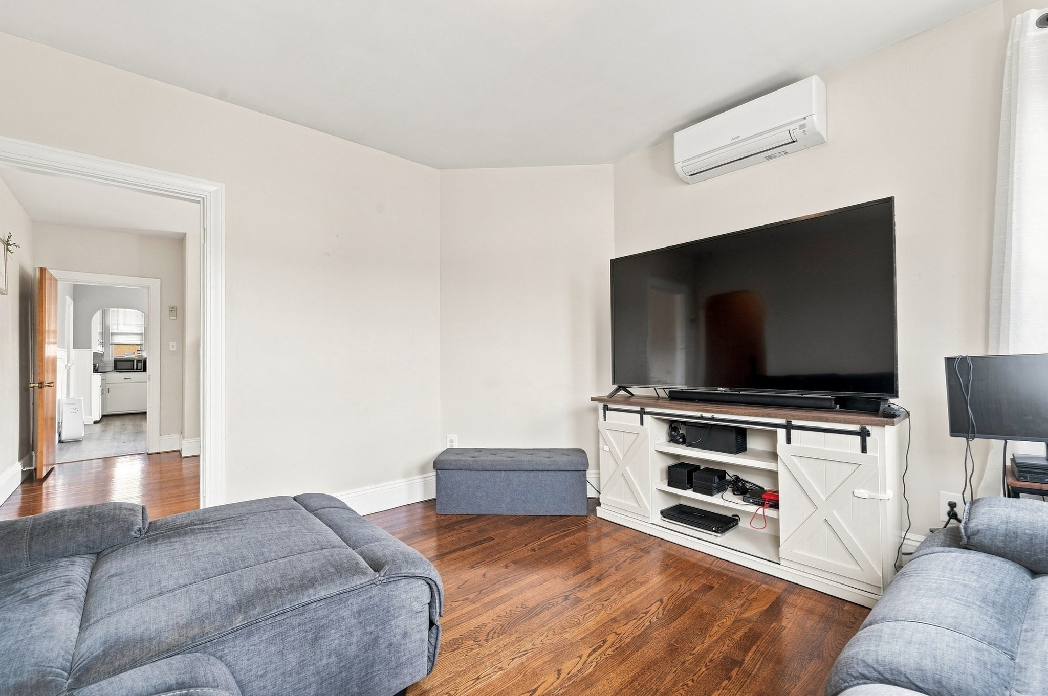 20 Hunting St Property Photo 10