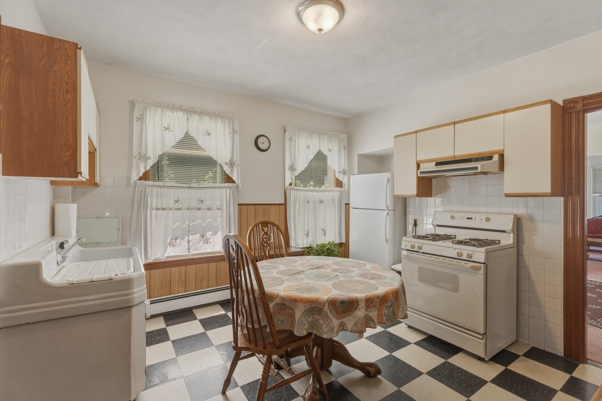 20 Hunting St Property Photo 25