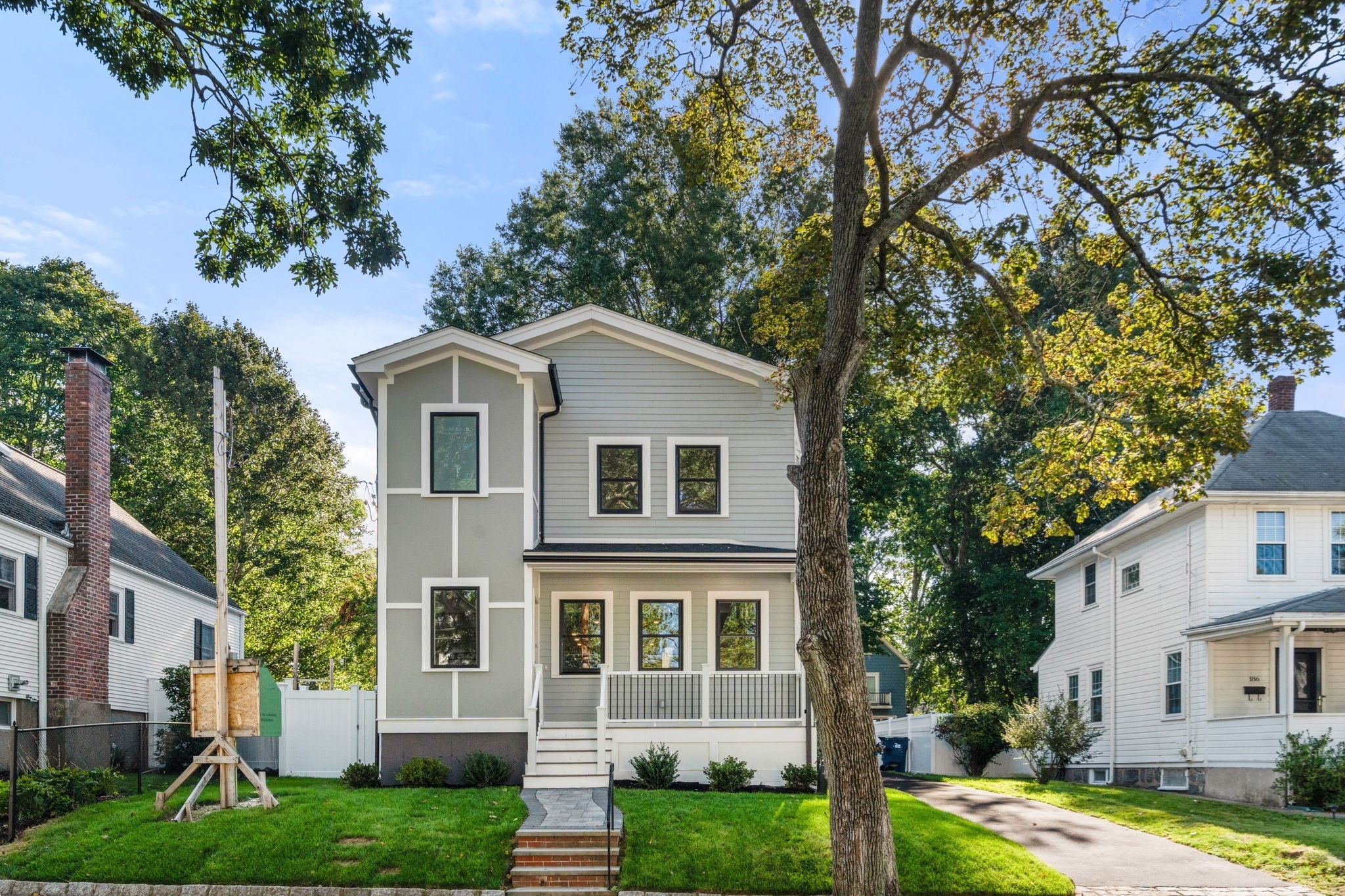 184 Perham Street Property Photo 1
