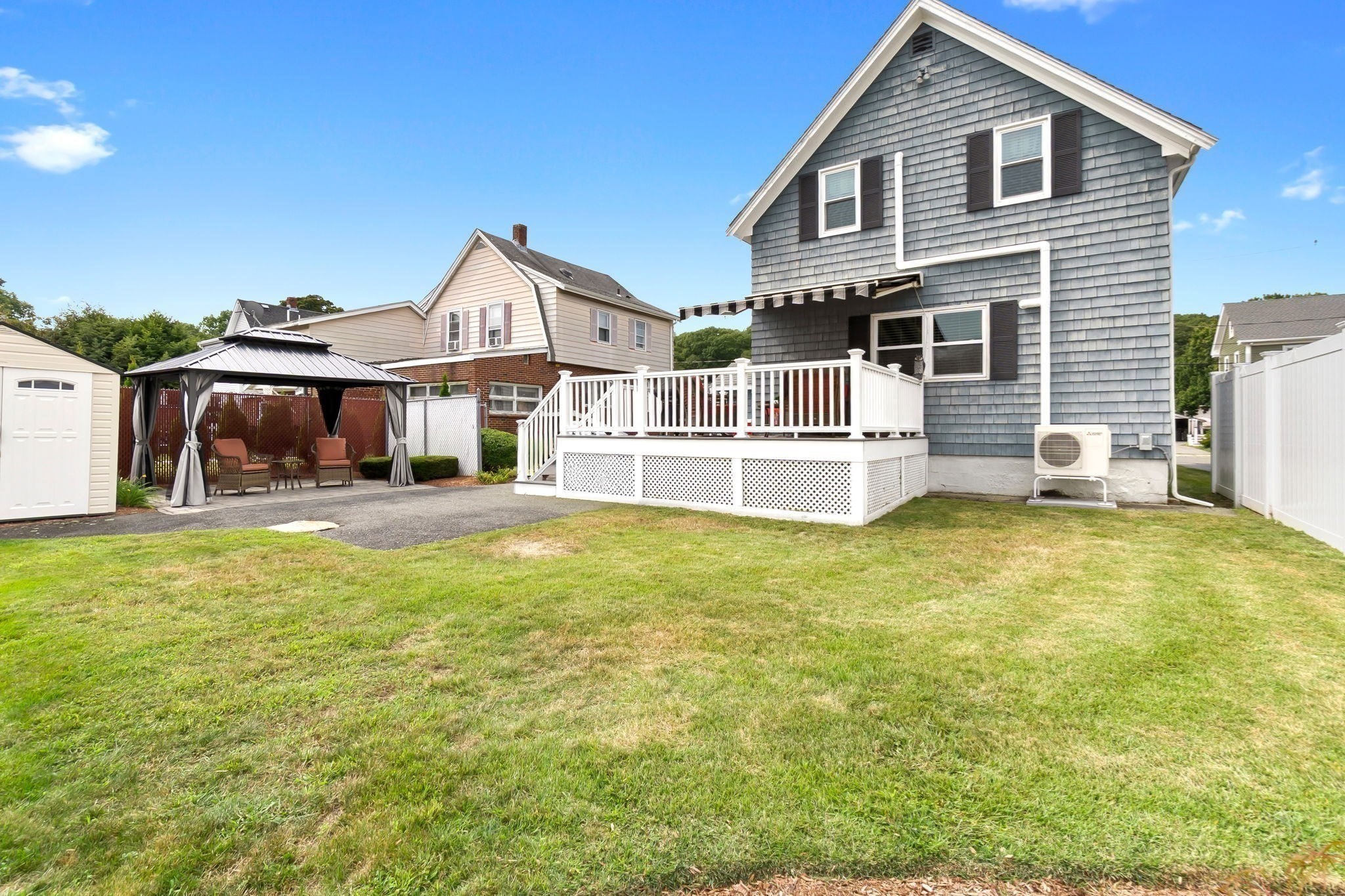 58 Glendale Ave Property Photo 8
