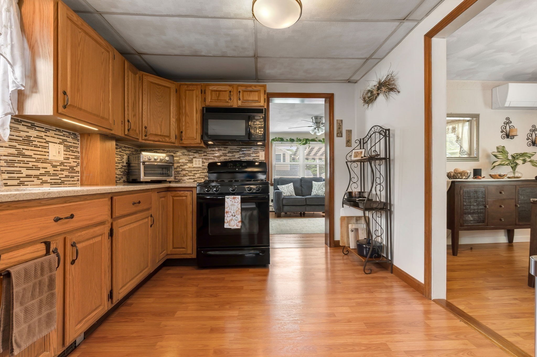 58 Glendale Ave Property Photo 13