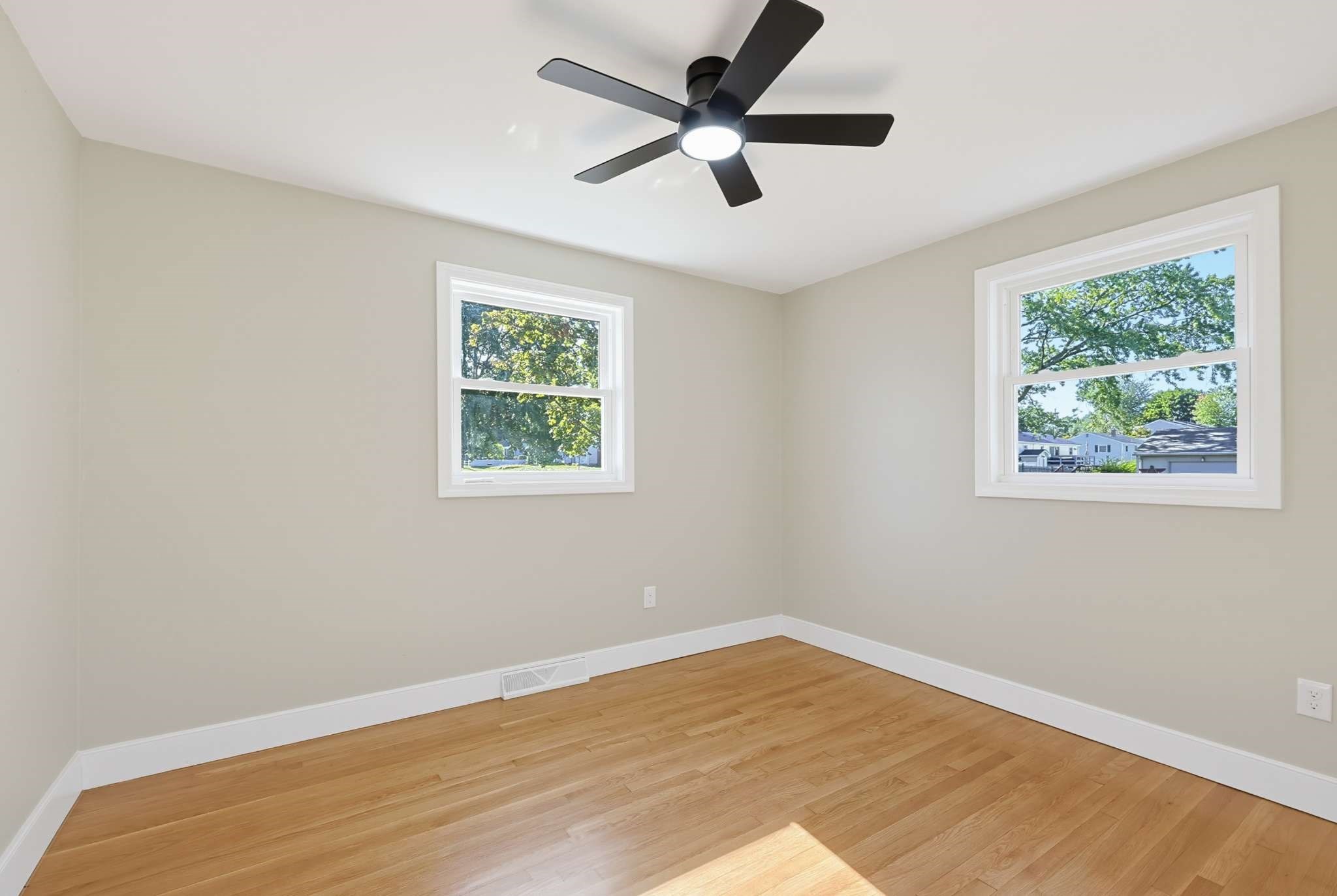 28 Deerfield Rd Property Photo 19