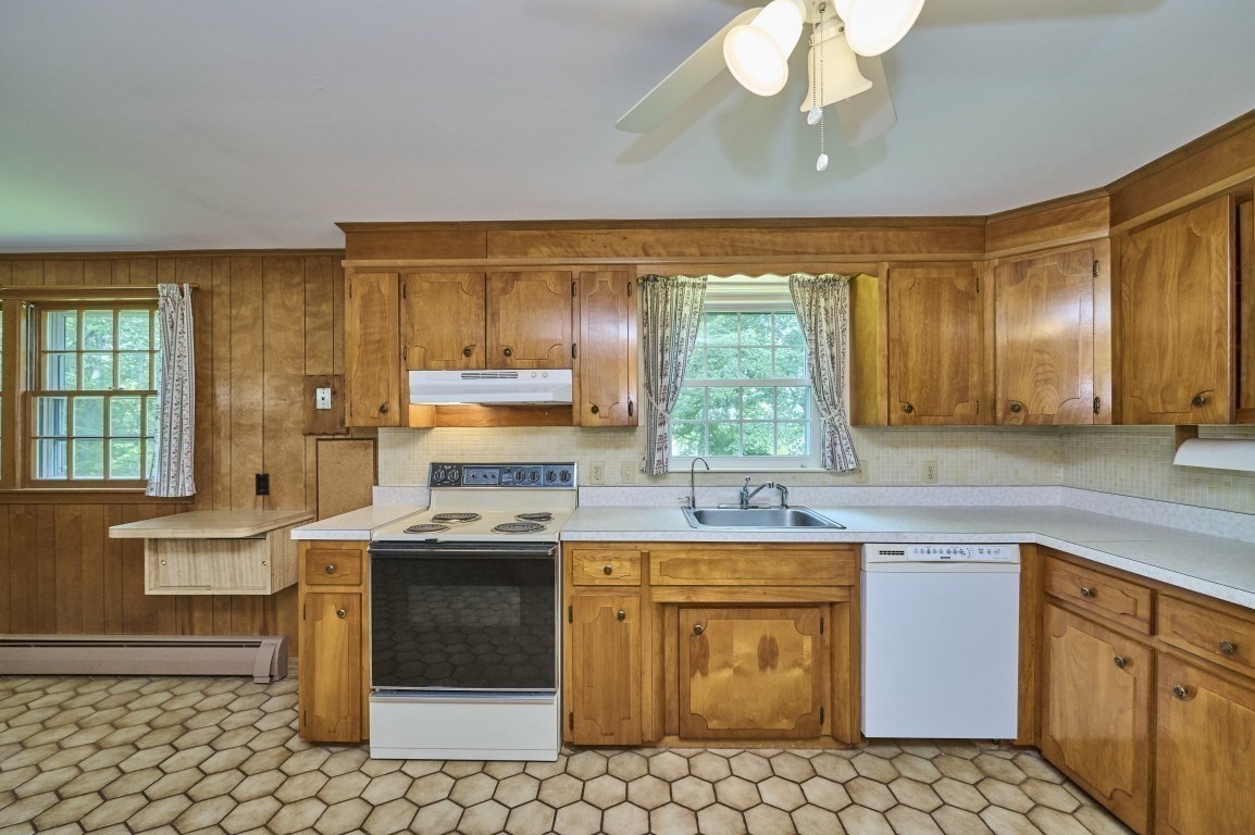 4 Hyder St Property Photo 5