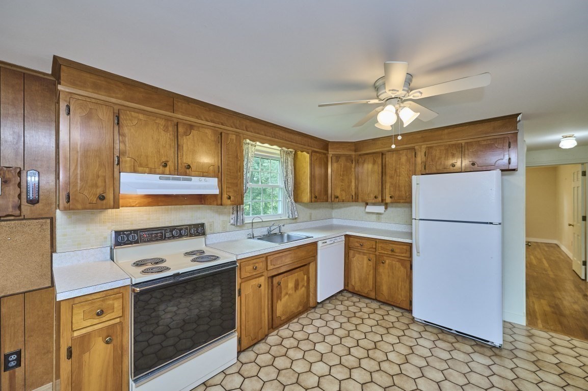 4 Hyder St Property Photo 6