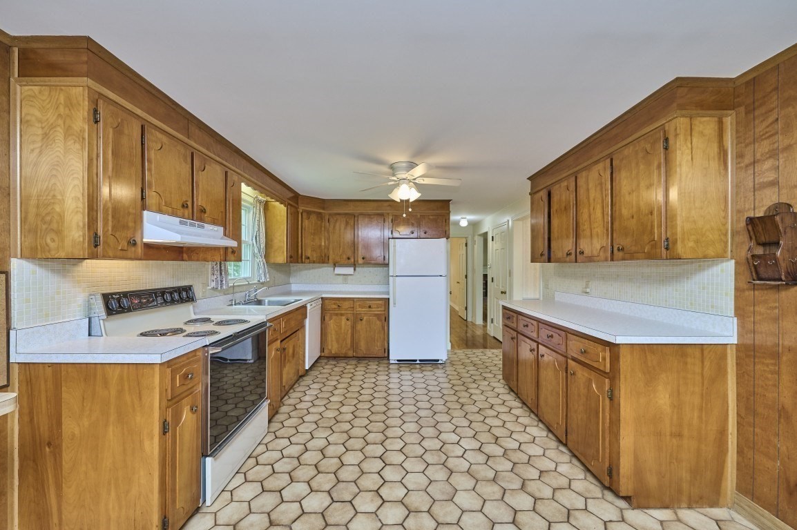 4 Hyder St Property Photo 7