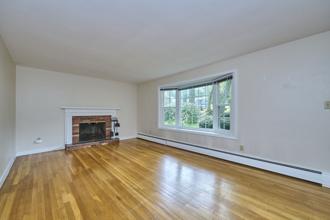 4 Hyder St Property Photo 11