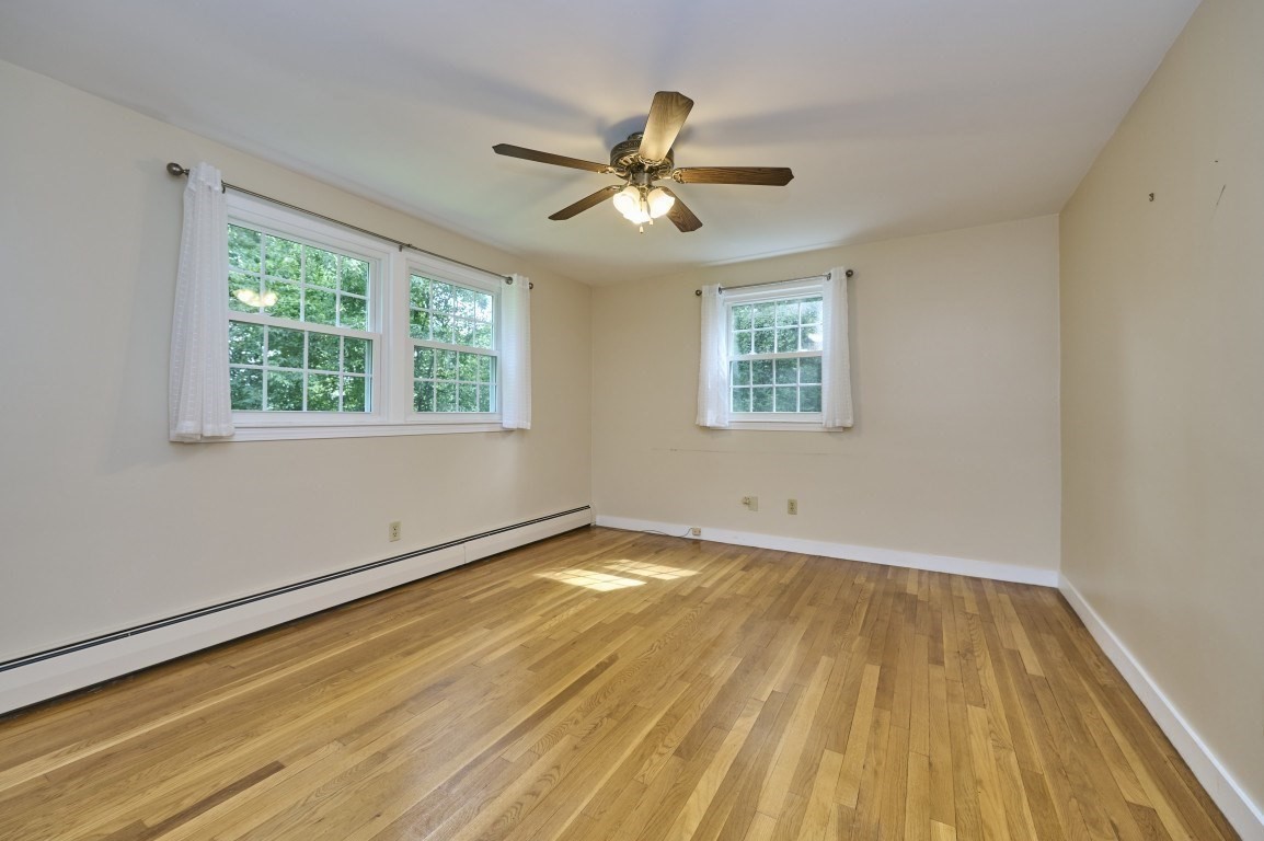 4 Hyder St Property Photo 16