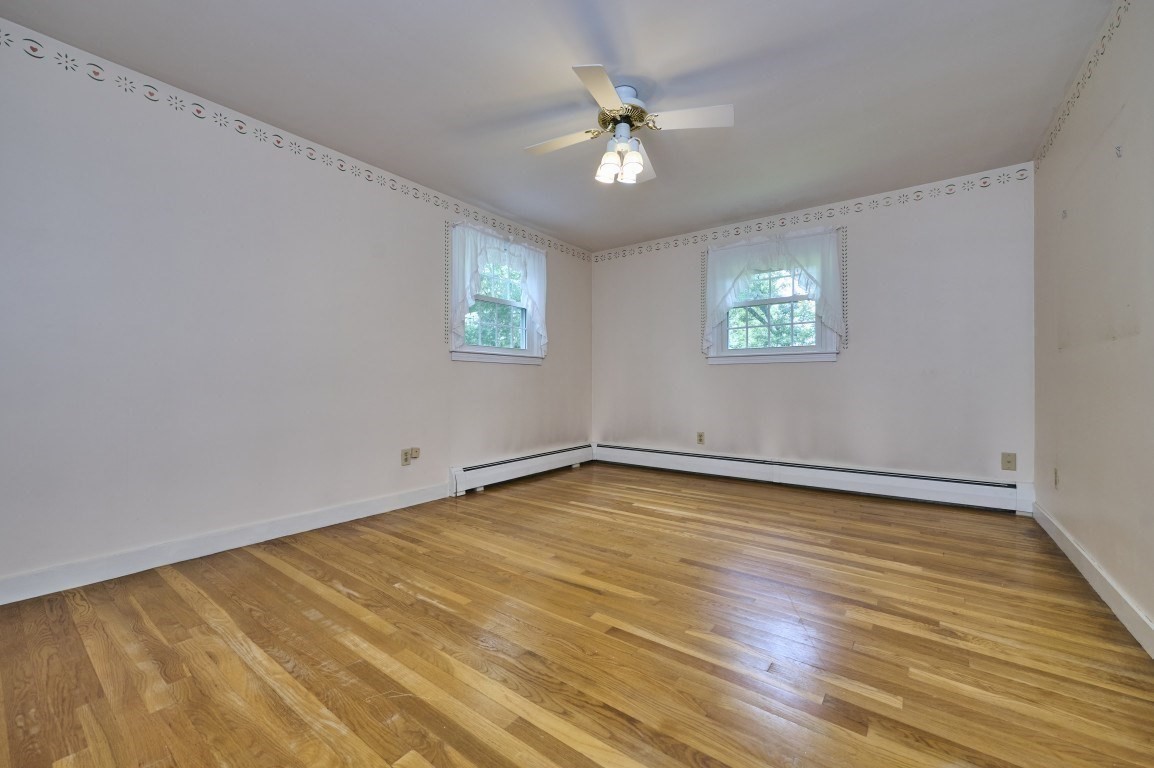 4 Hyder St Property Photo 17