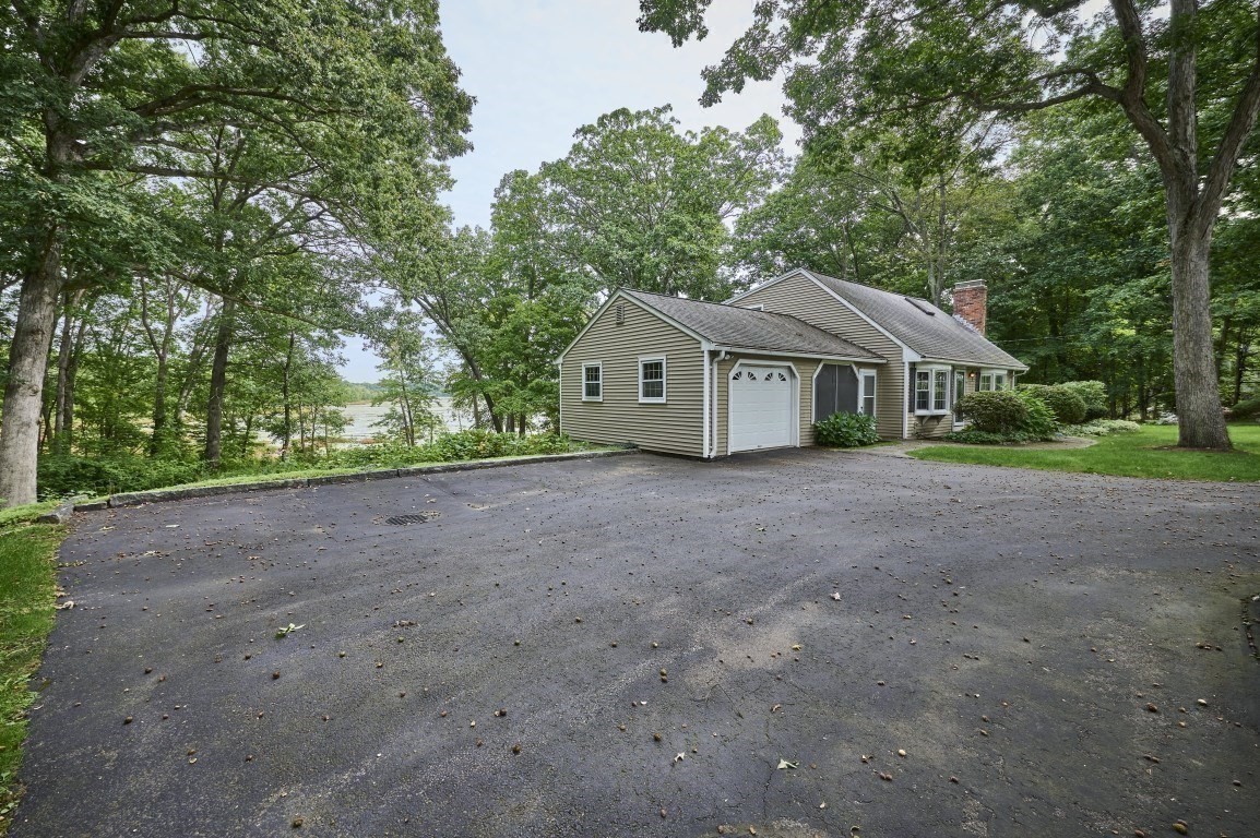 4 Hyder St Property Photo 25