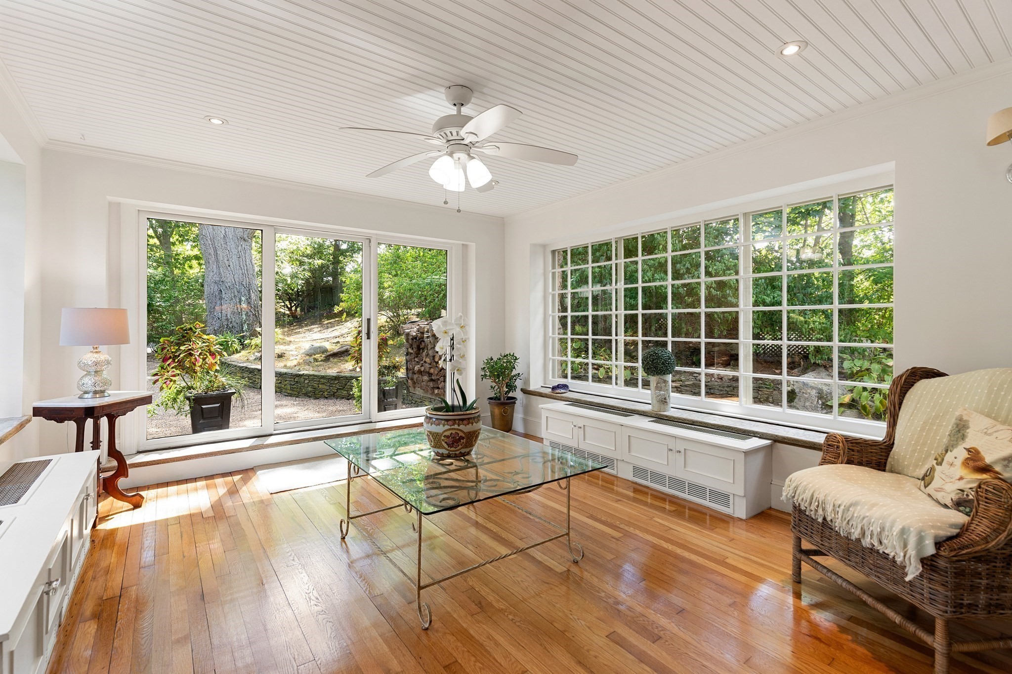 9 Galloupes Point Rd Property Photo 15