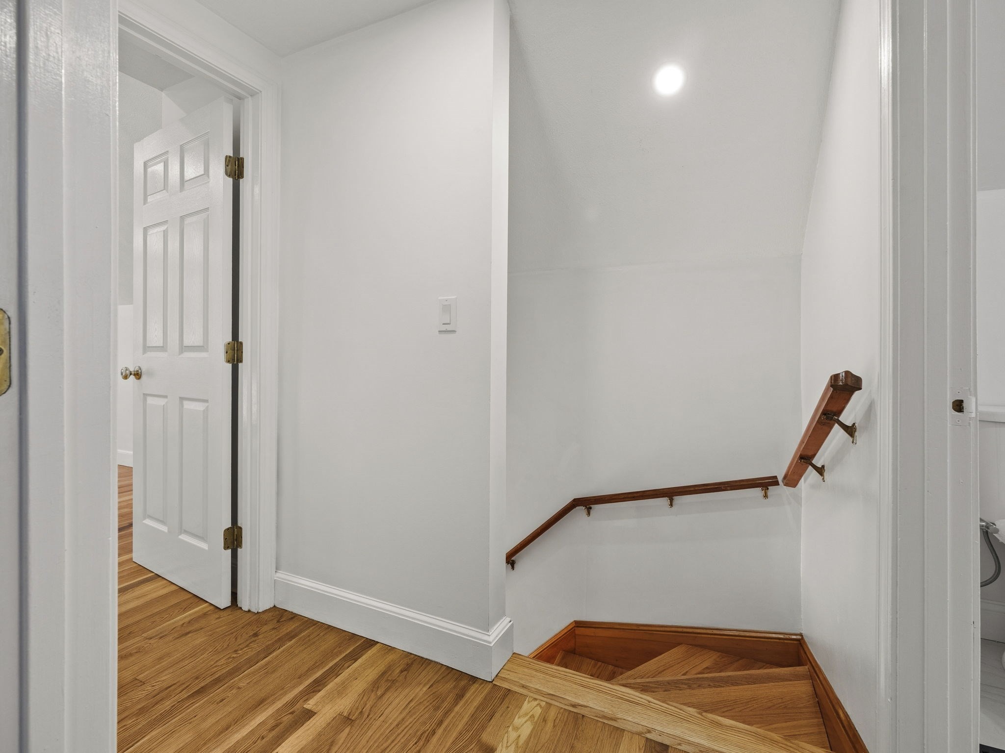 12 Boston St Property Photo 36