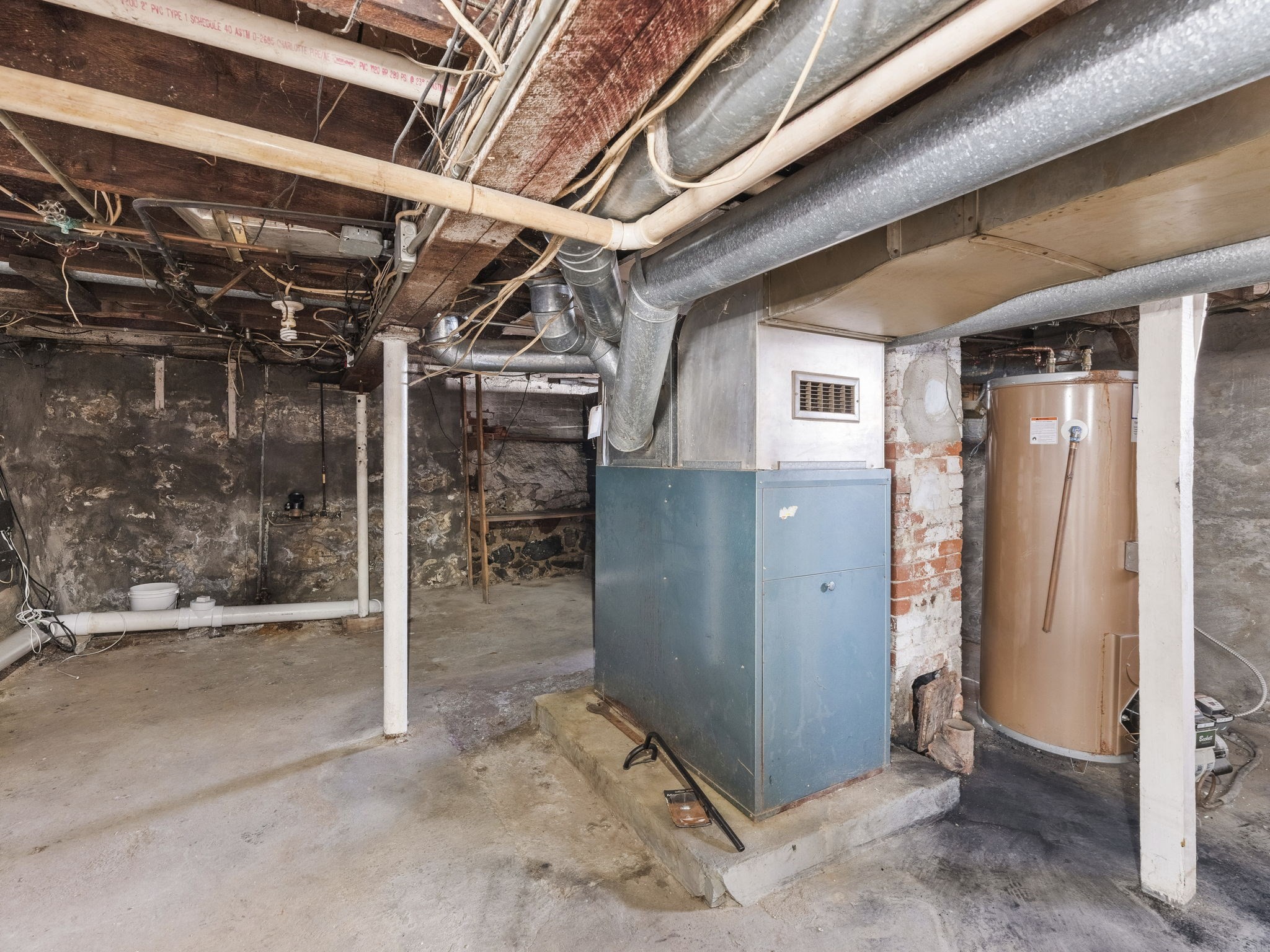 12 Boston St Property Photo 37
