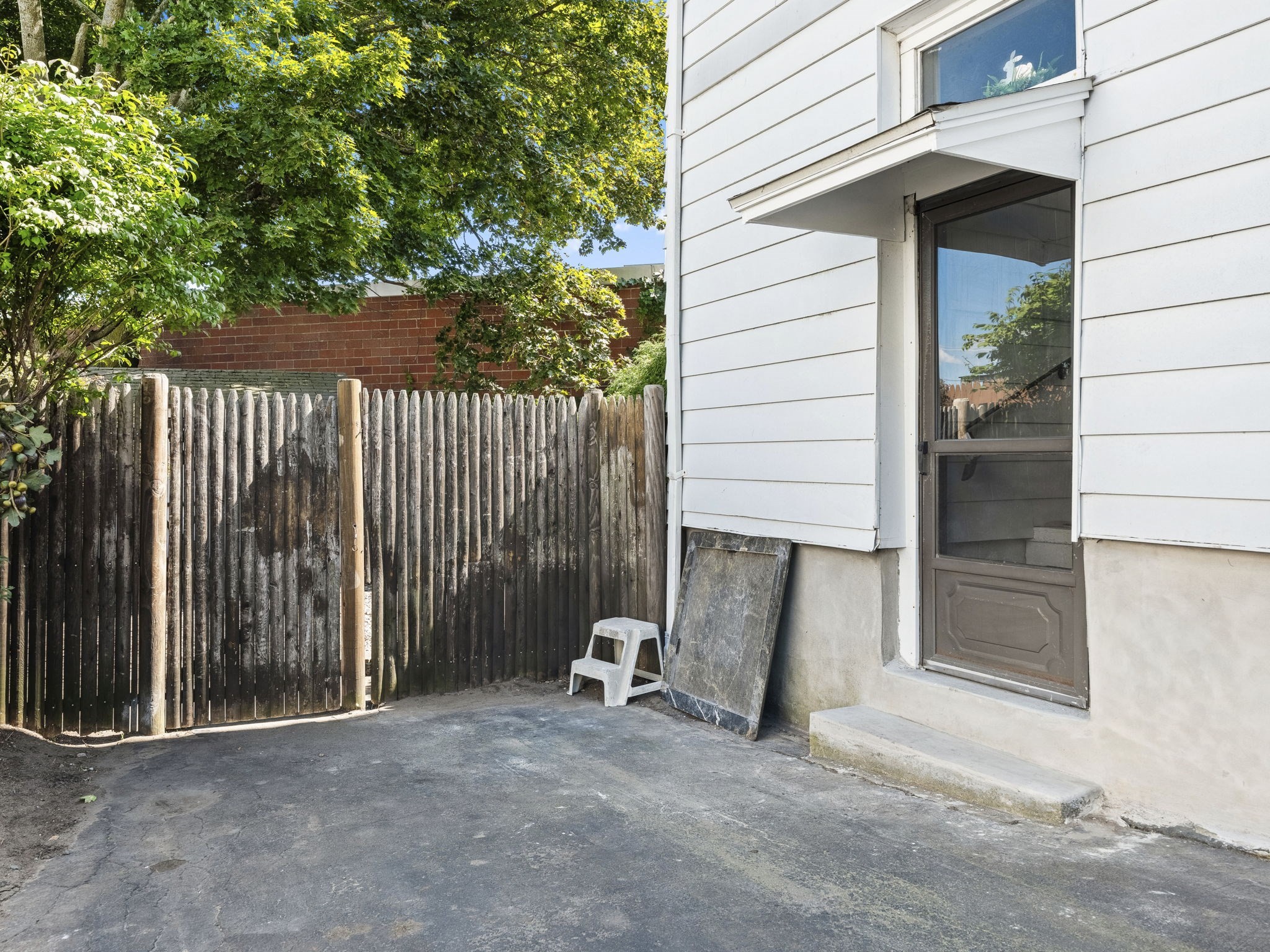 12 Boston St Property Photo 42
