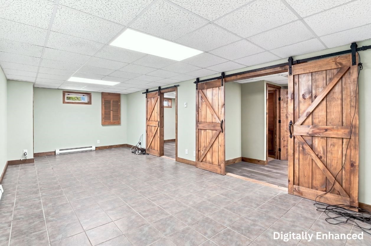 65 Paris Avenue Property Photo 27