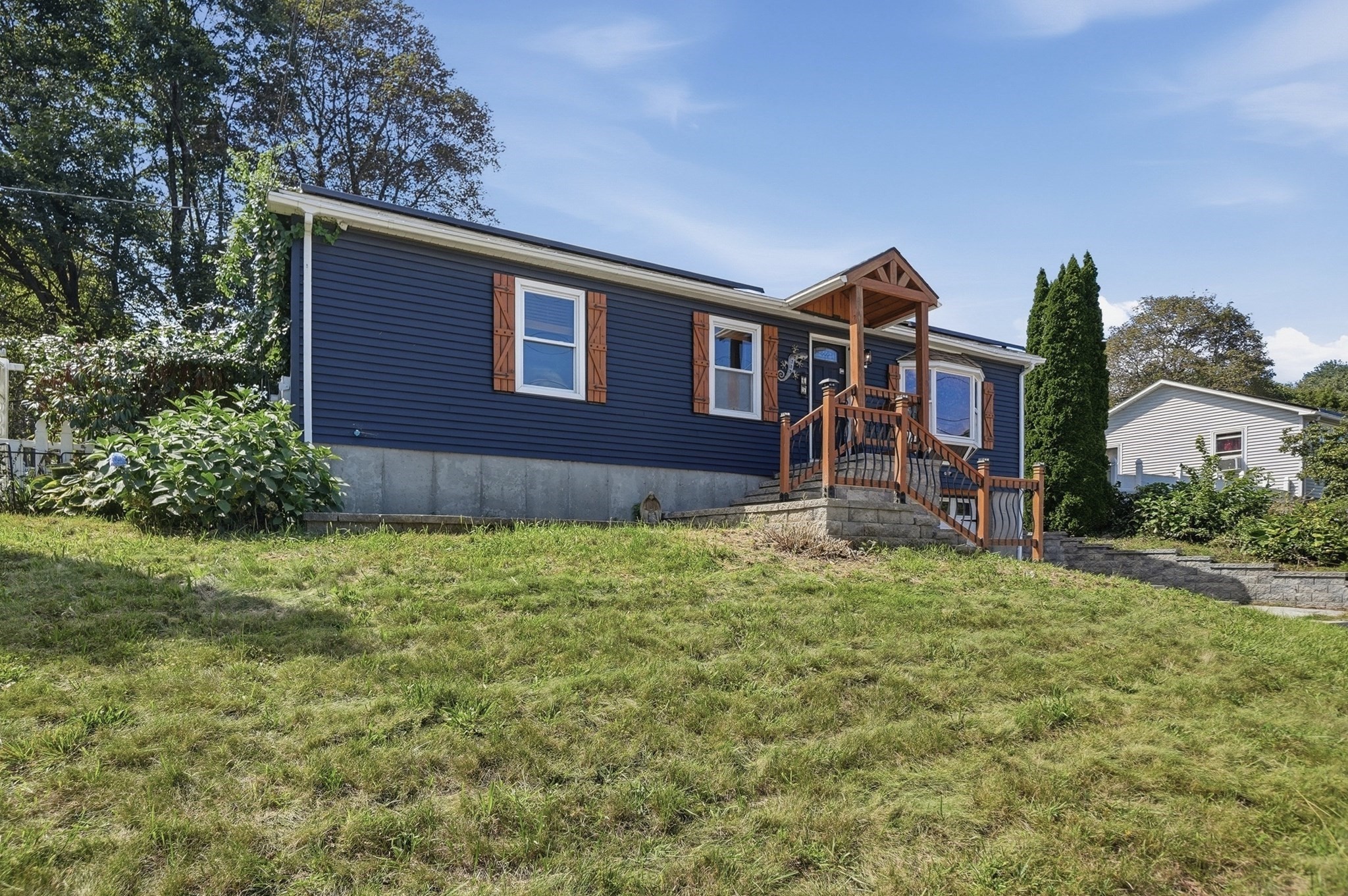 65 Paris Avenue Property Photo 30