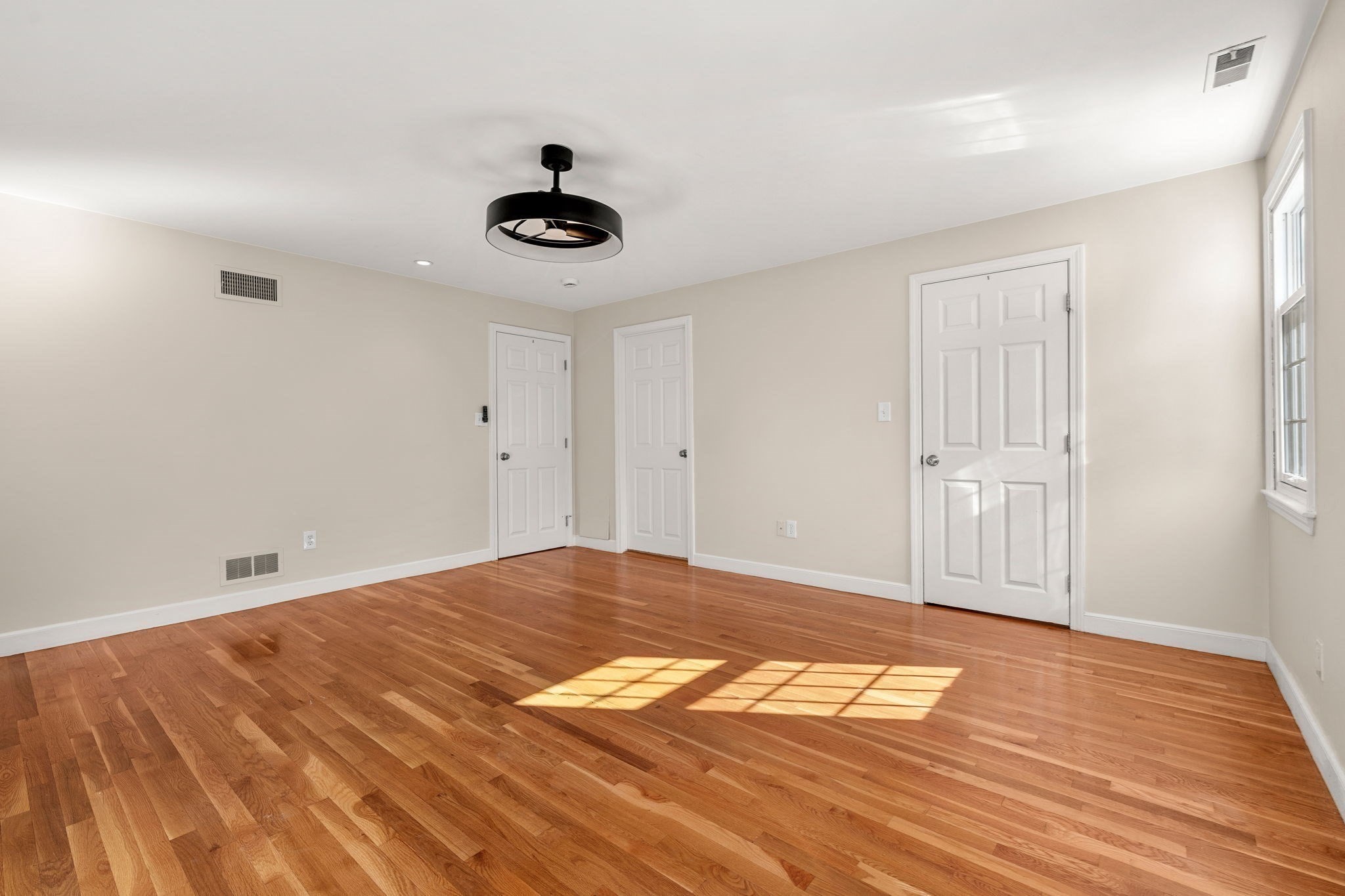 1015 Massachusetts Ave # 1015 Property Photo 17