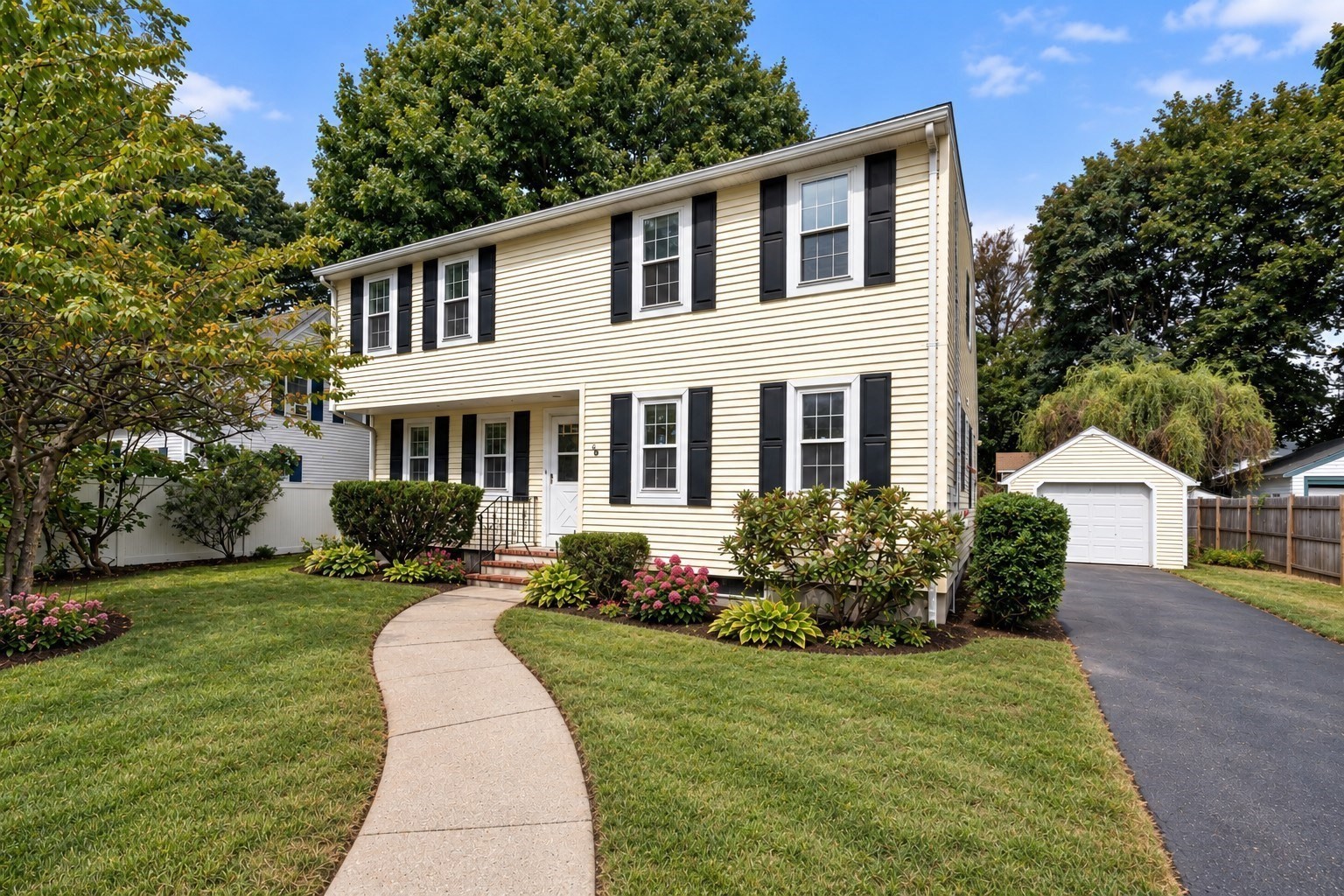 12 Arch Street Property Photo 1