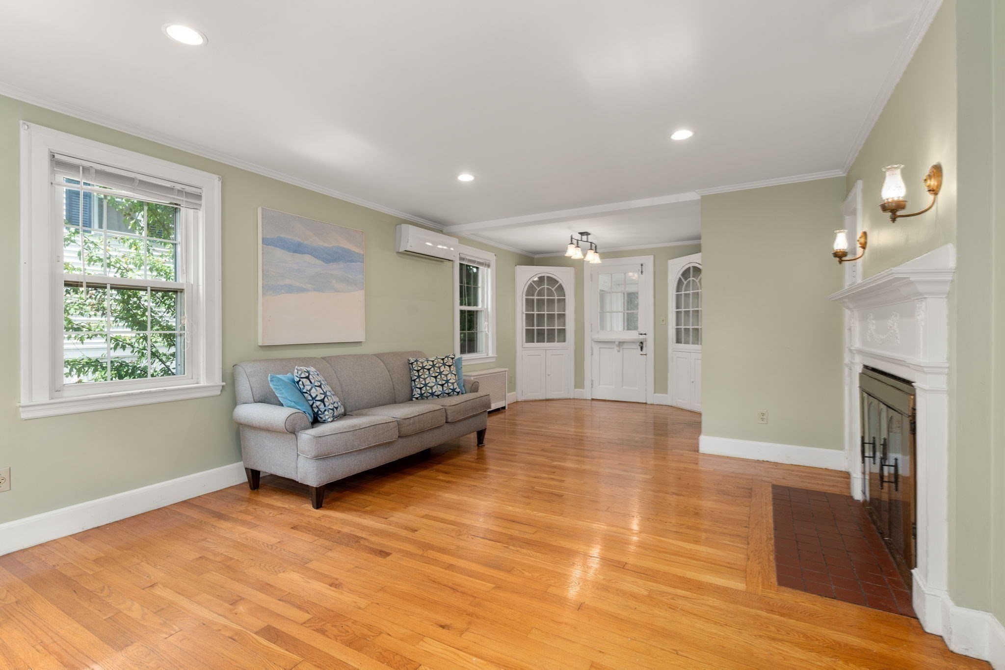12 Arch Street Property Photo 6