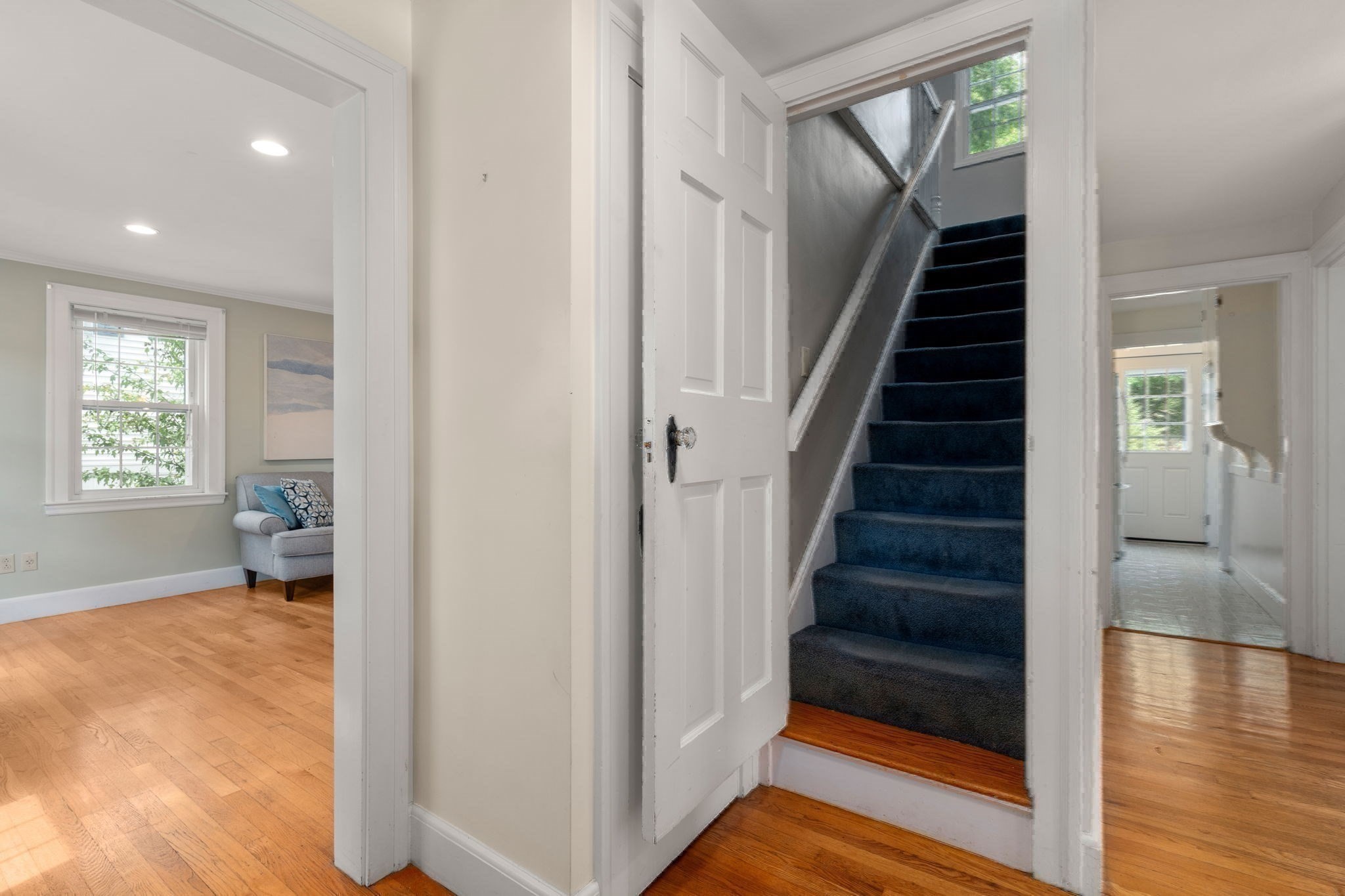 12 Arch Street Property Photo 20