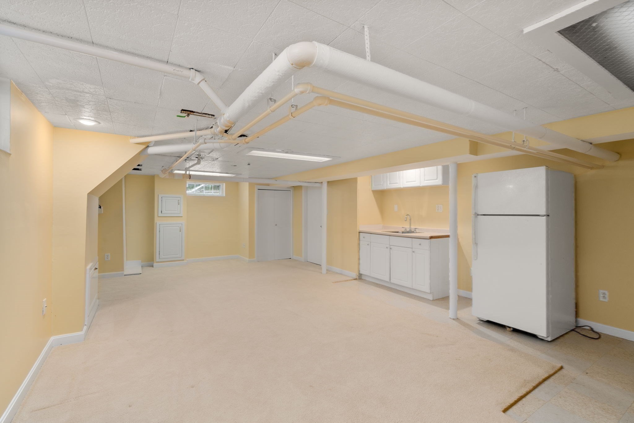 12 Arch Street Property Photo 29