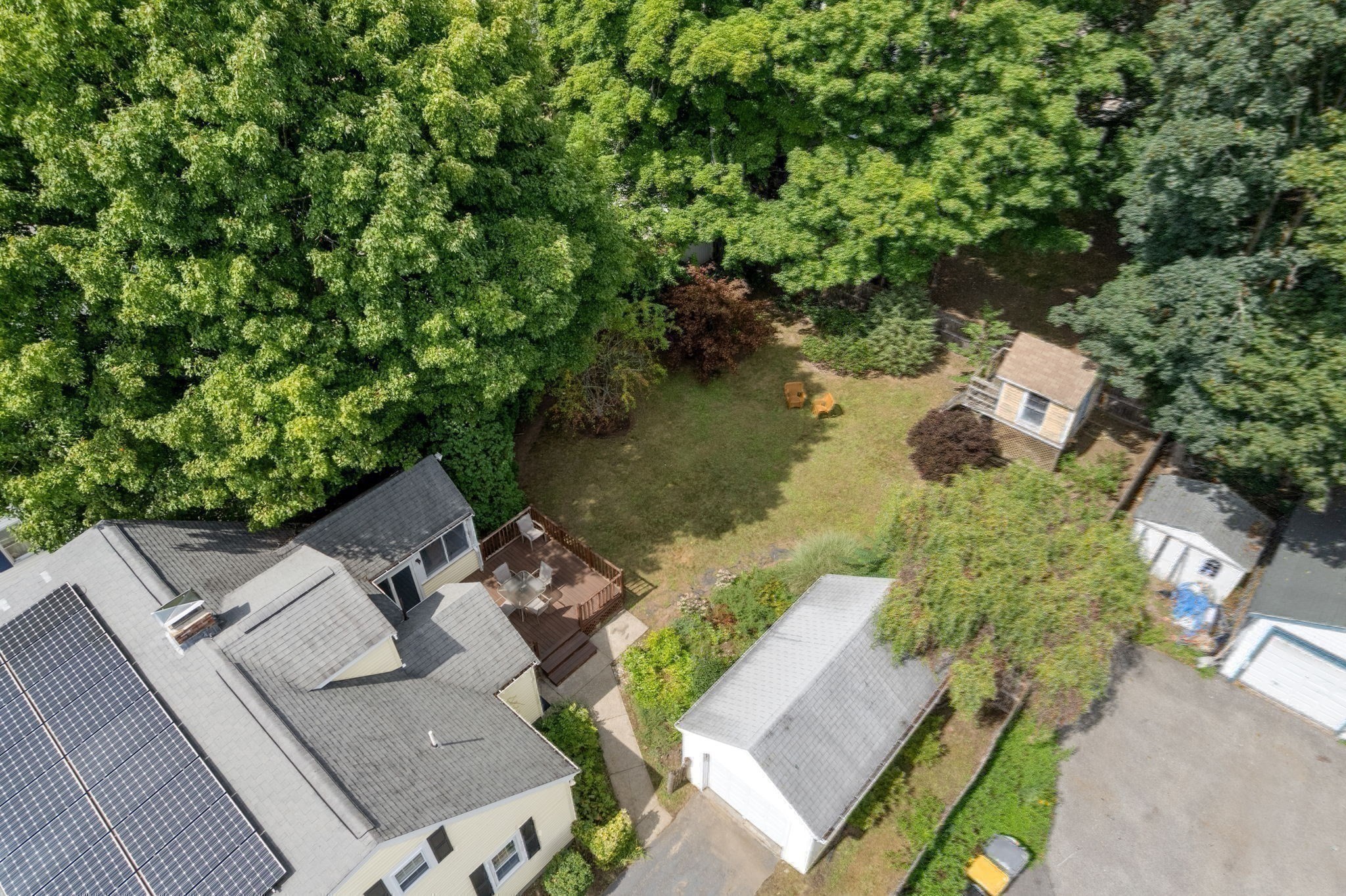 12 Arch Street Property Photo 36