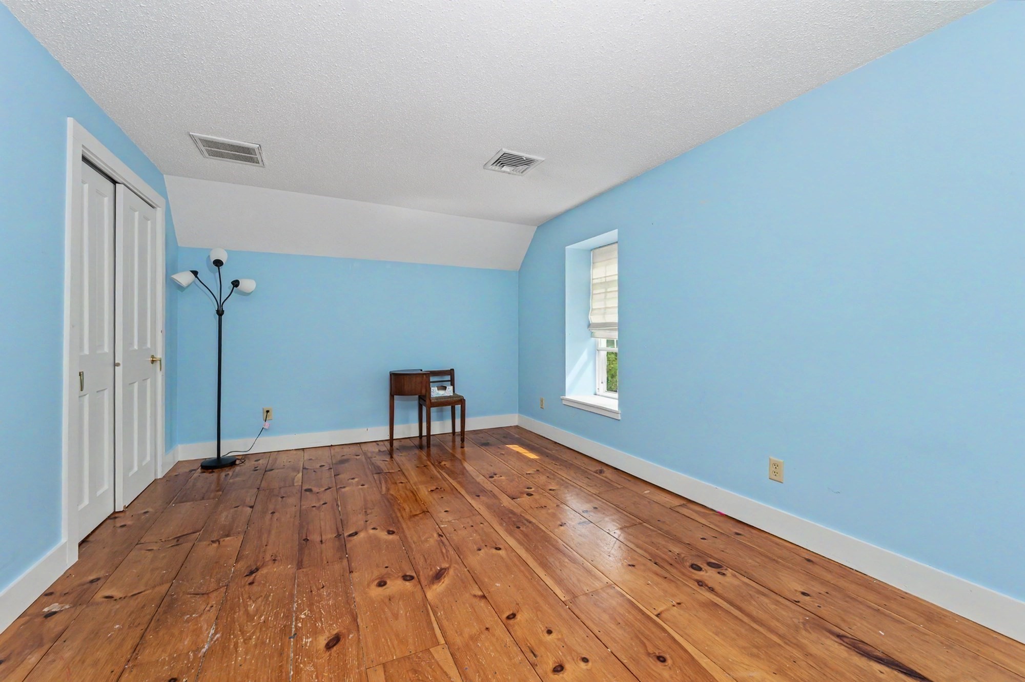 238 Park St Property Photo 20