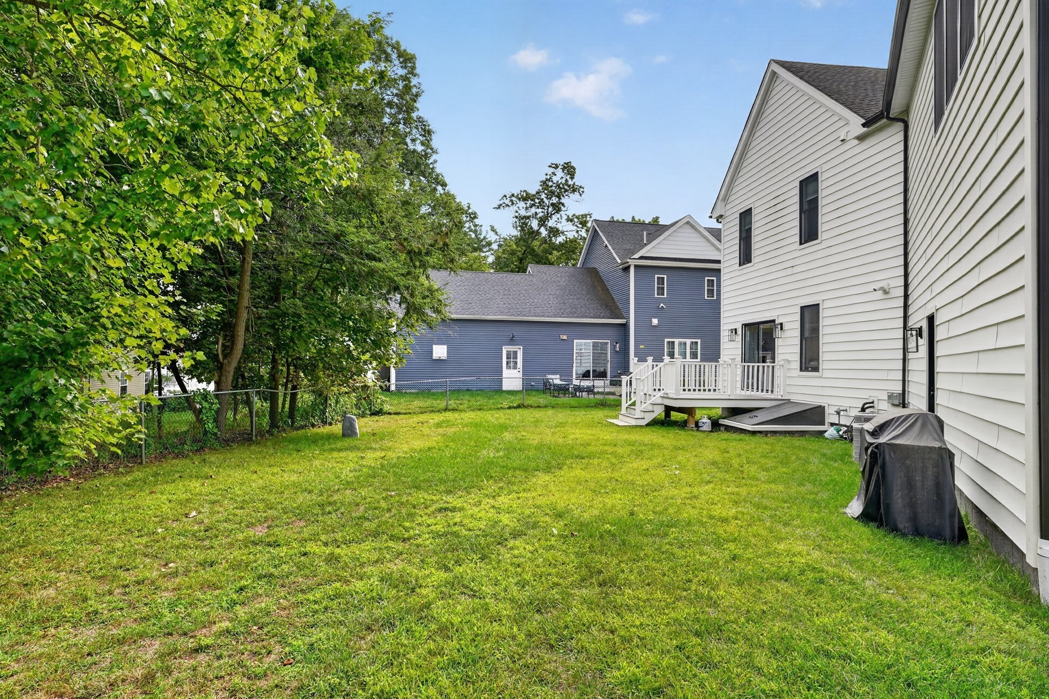 23 Evergreen Rd Property Photo 3
