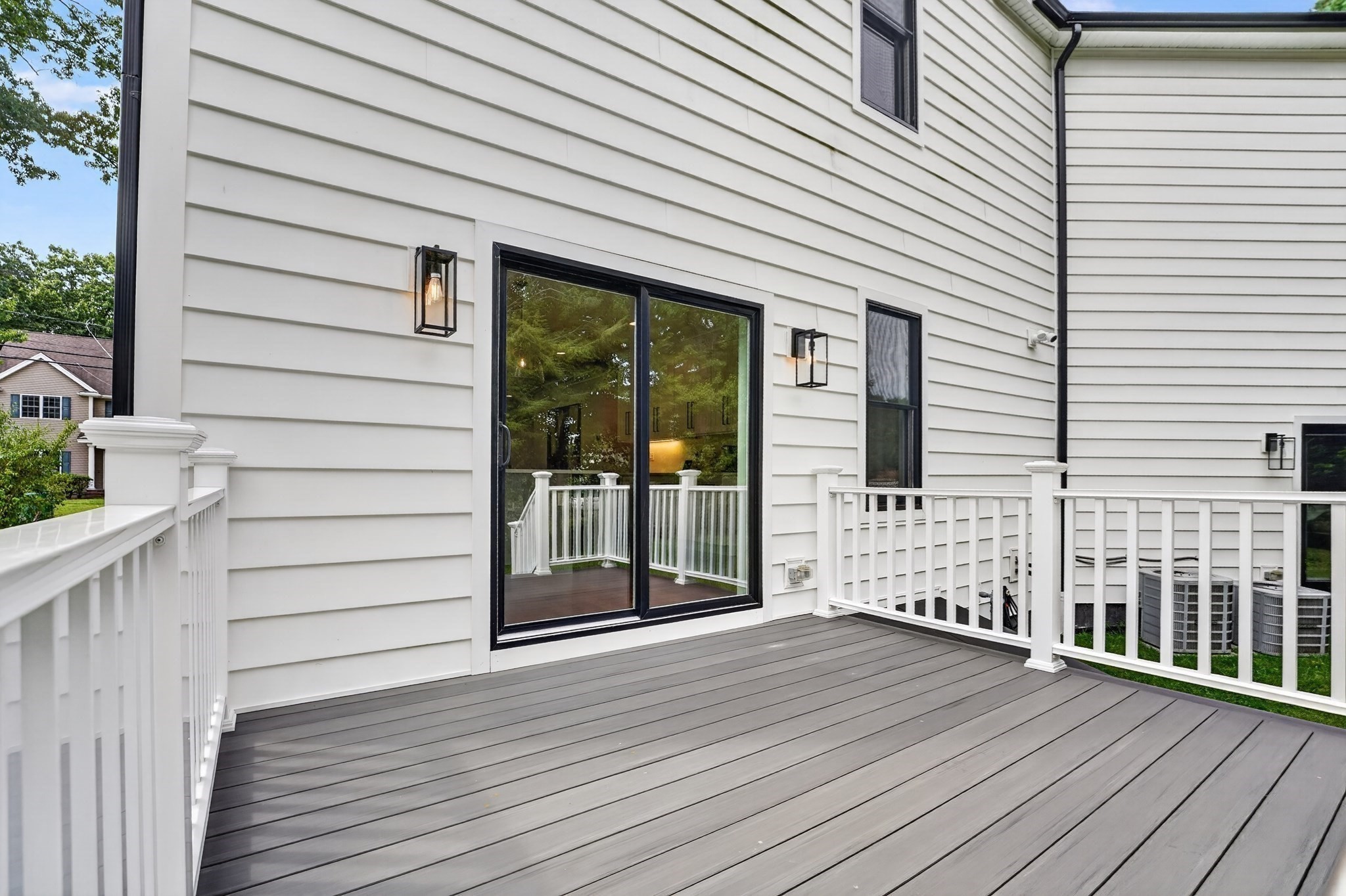 23 Evergreen Rd Property Photo 5