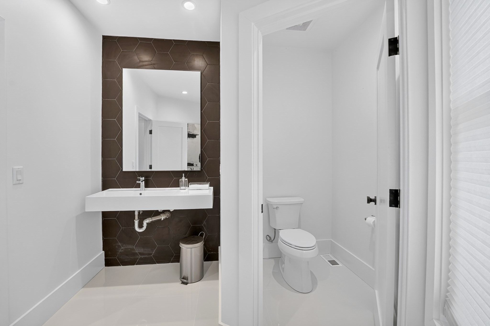23 Evergreen Rd Property Photo 9