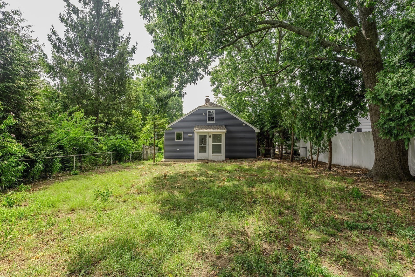 178 Evans Street Property Photo 21