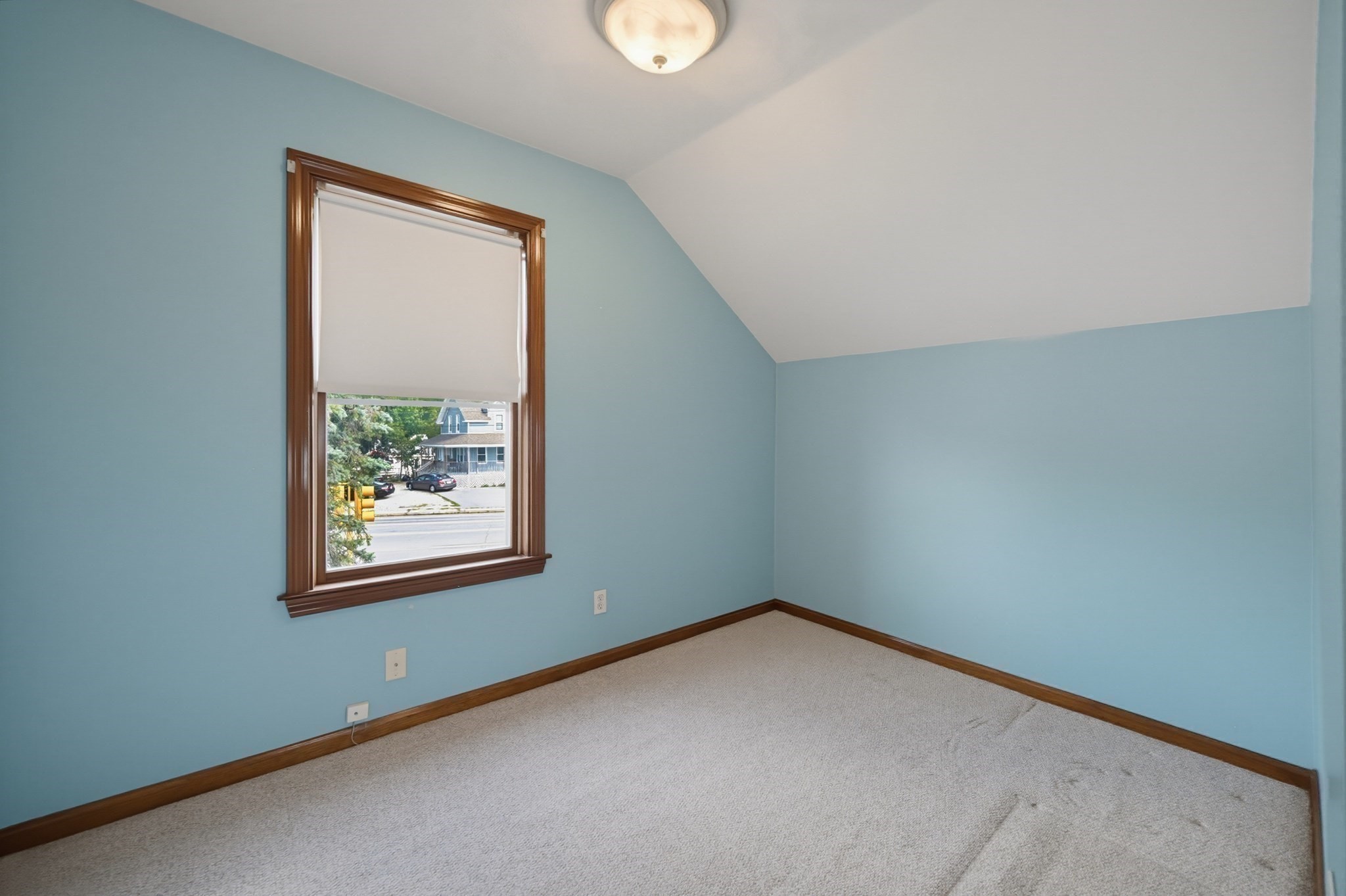 101 Fisher St Property Photo 21
