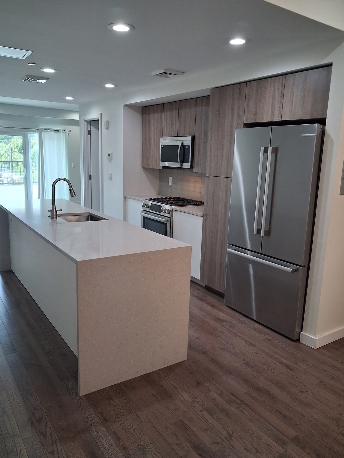 127 Hyde Park # A Property Photo 2