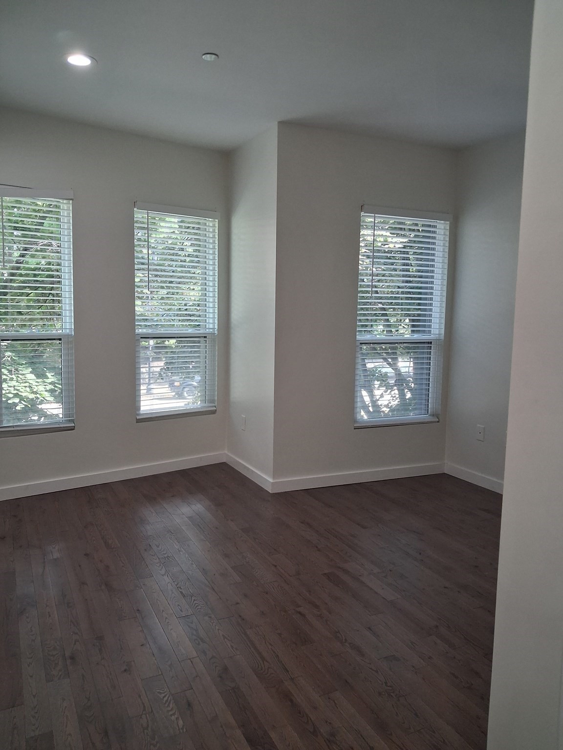 127 Hyde Park # A Property Photo 7