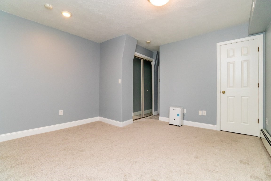 35 Chestnut St # 2 Property Photo 22