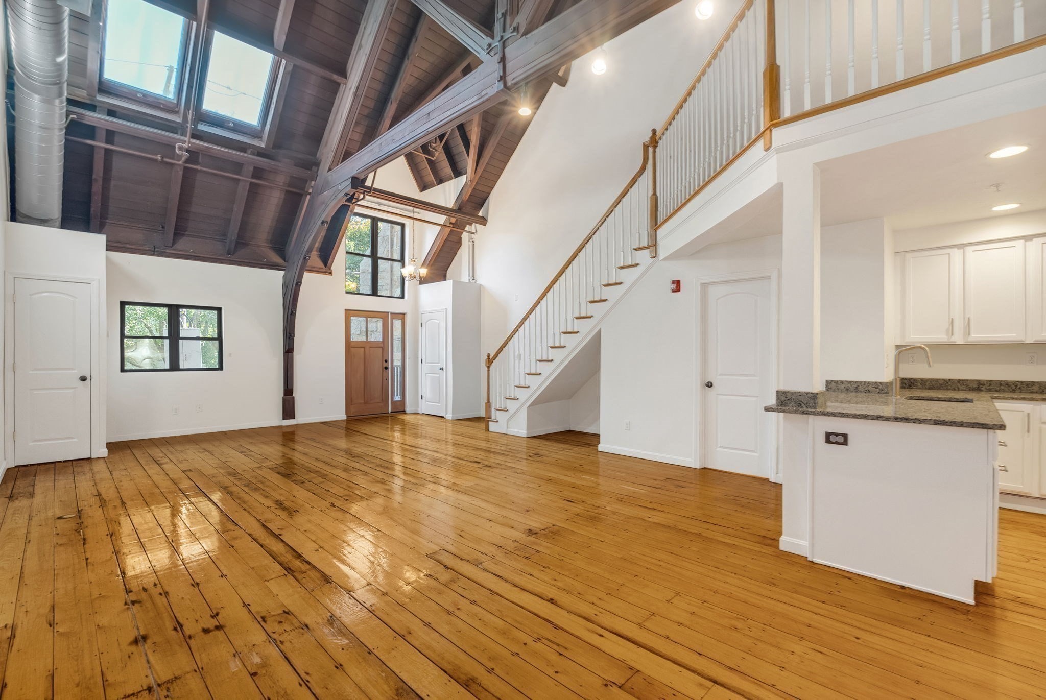157 Beale Street # 2 Property Photo 11