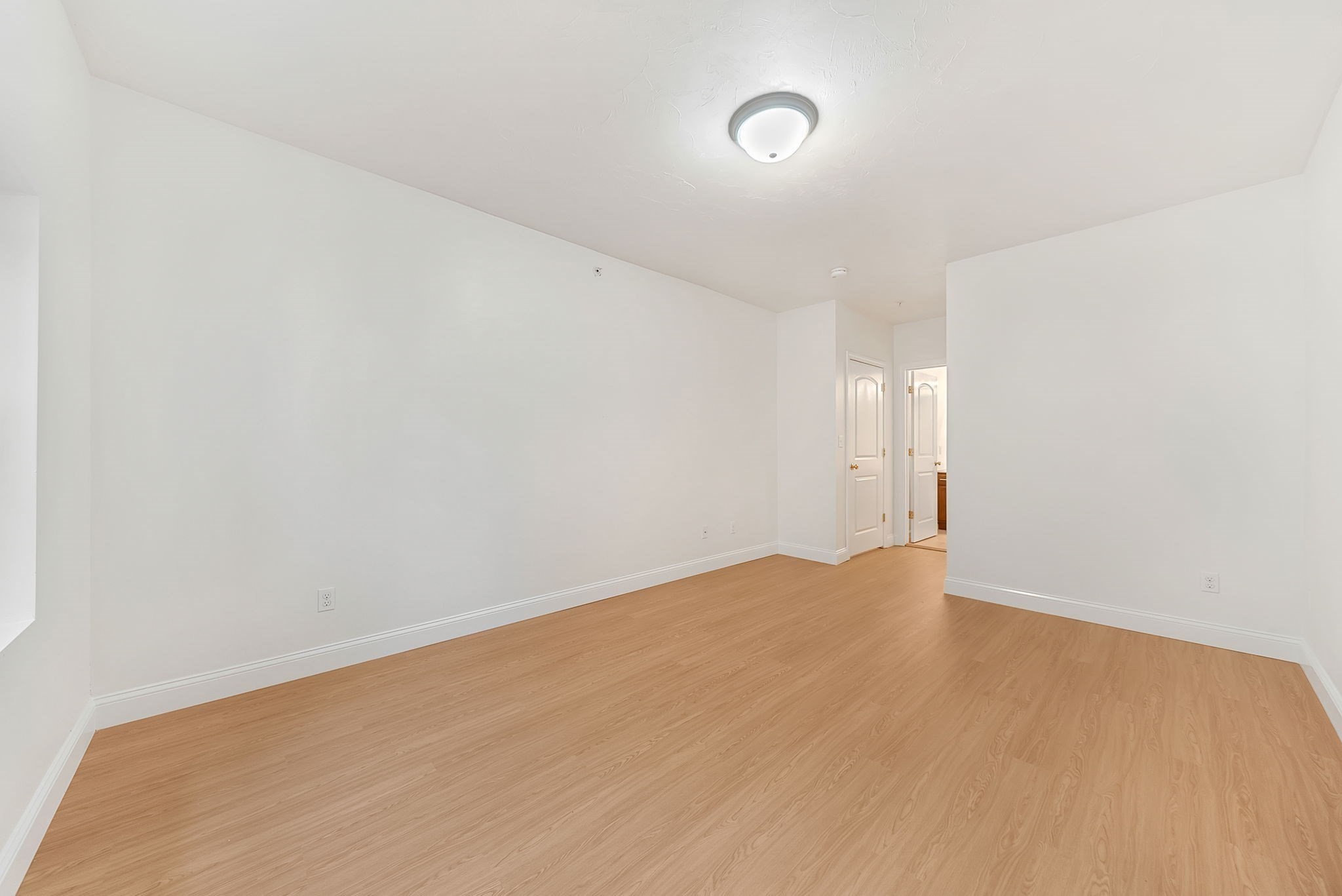 157 Beale Street # 2 Property Photo 24